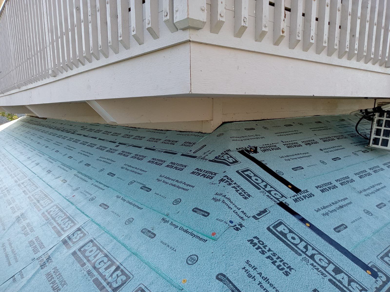 Residential Roofing Installation using Gulf Coast Metals Gulf Seam Panels by Four Peaks Roofing