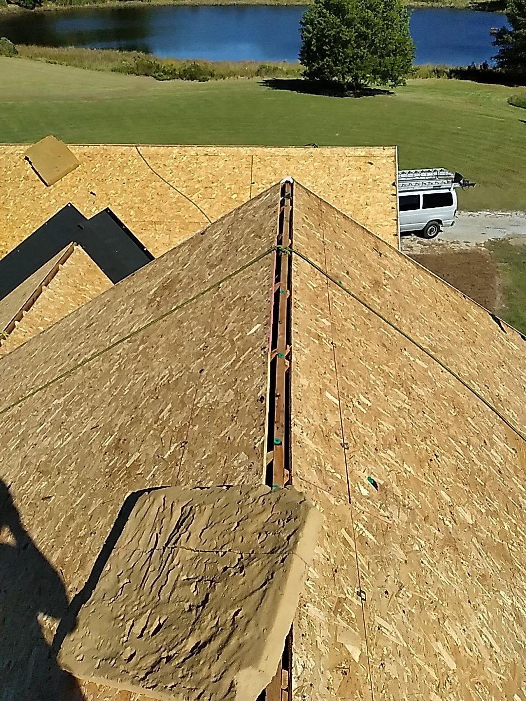 Residential Roofing Installation using Owens Corning Oakridge- Williamsburg Gray by Indigo State Roofing