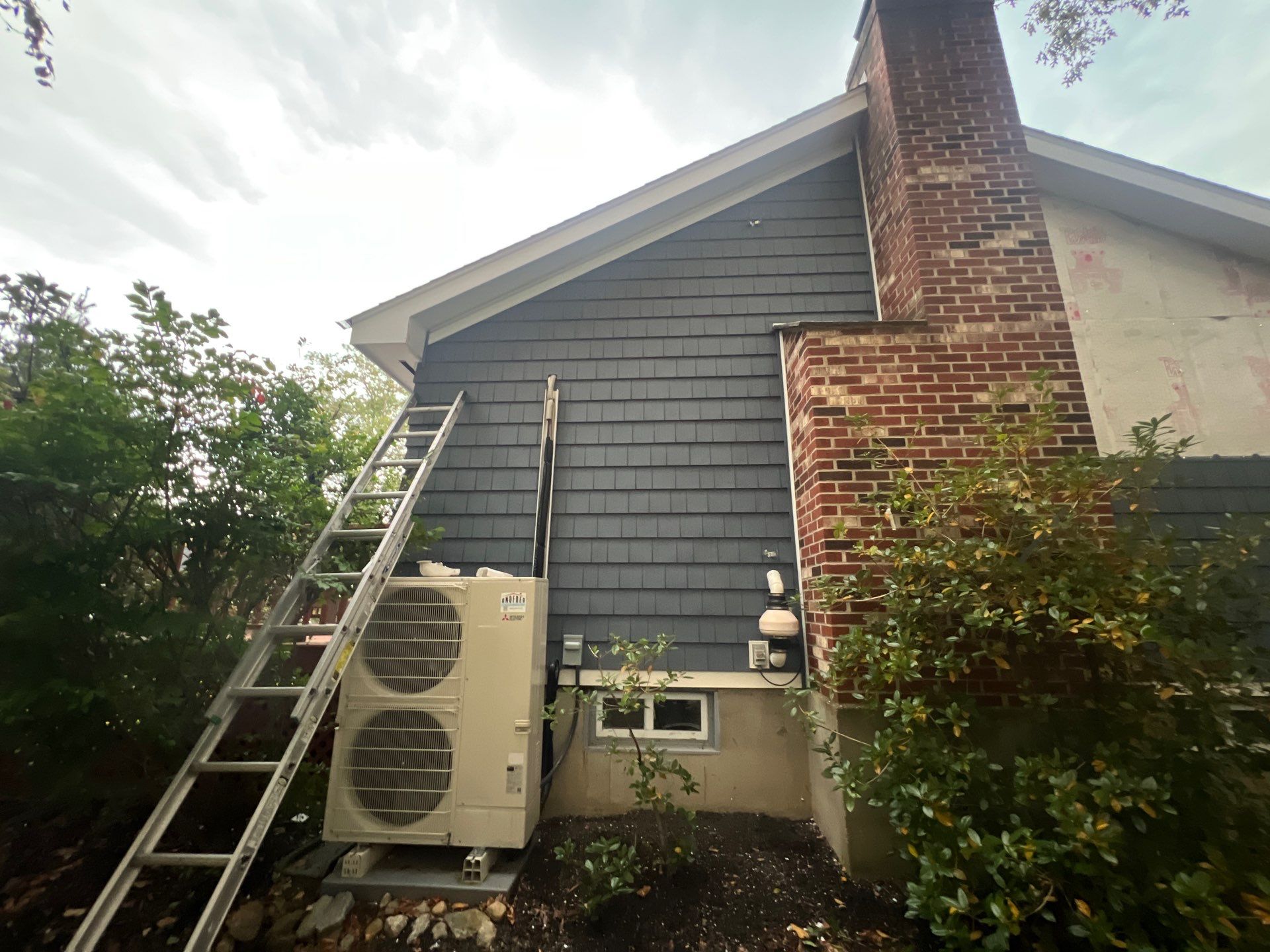 Siding Installation using Certainteed Cedar Impressions by A Plus Exterior