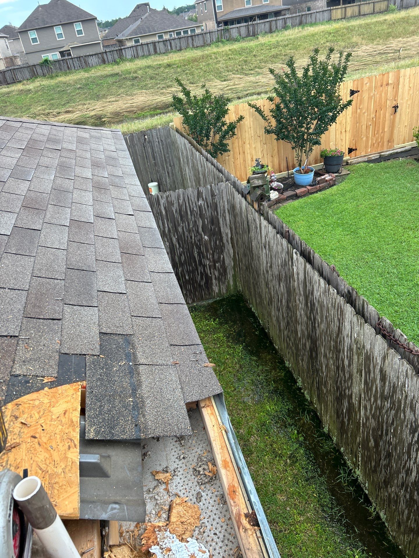 Hail Damage using Owen's Corning Duration (Lifetime) Shingles by Roof Repair Company