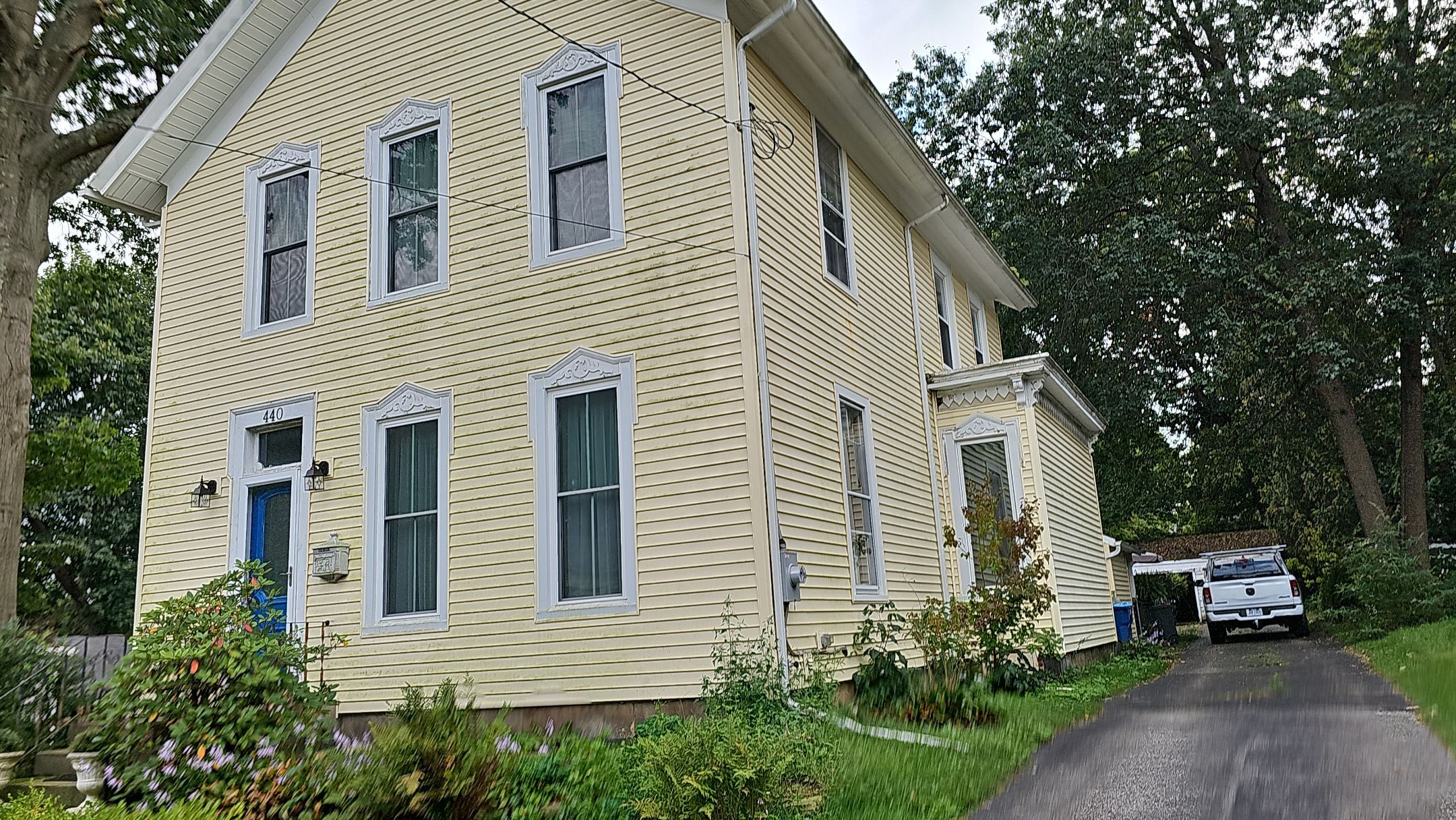 ATLAS PINNACLE COLOR: BLACK SHADOW DRIP EDGE: BLACK by Eagle Eye Roofing