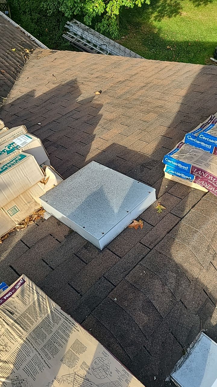 Arlington: CertainTeed Landmark Pro Designer Shingles in Max Def Heather Blend by RM Banning, Inc.