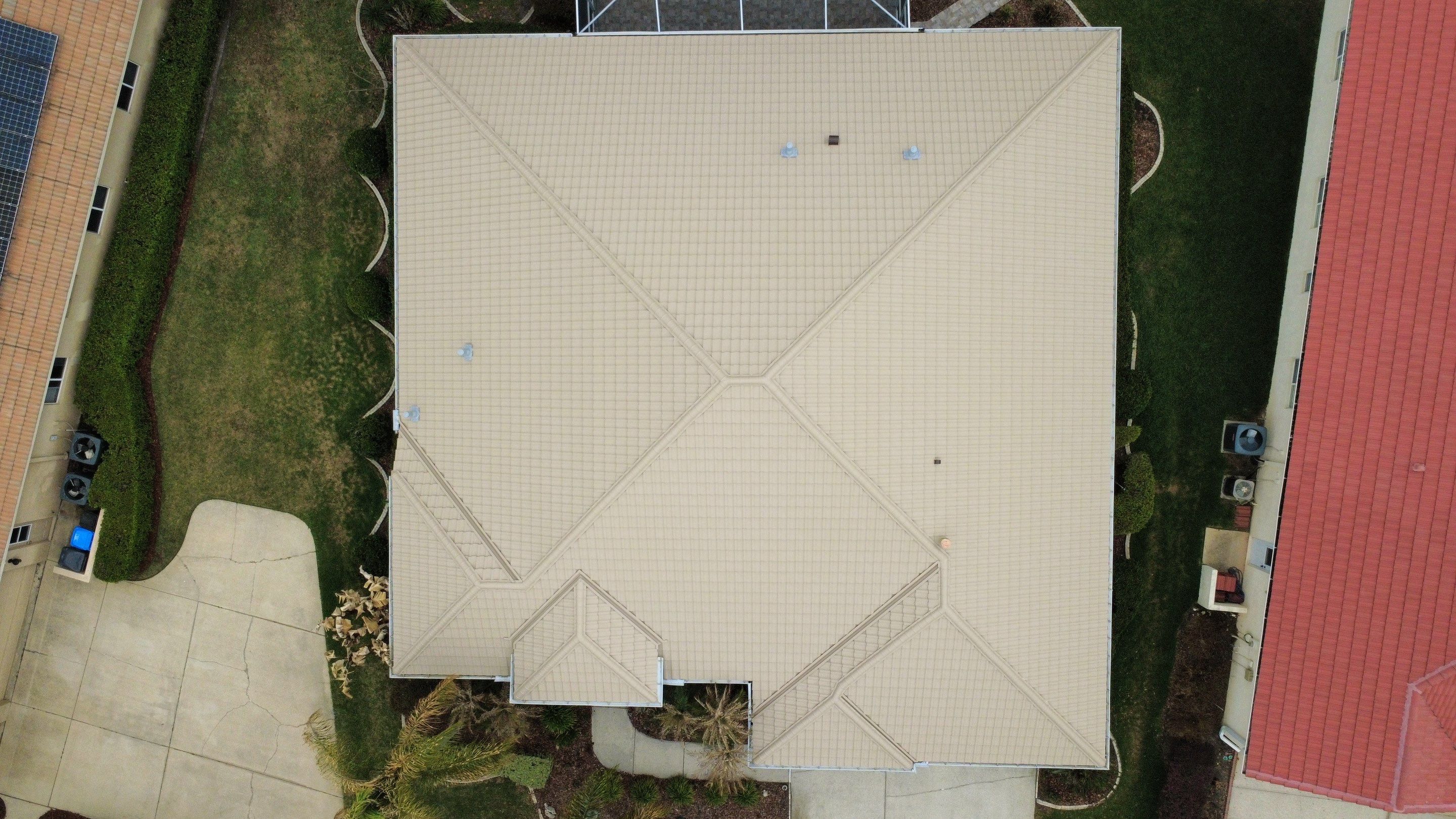 Roof replacement in Tampa, FL by Steadfast Roofing 