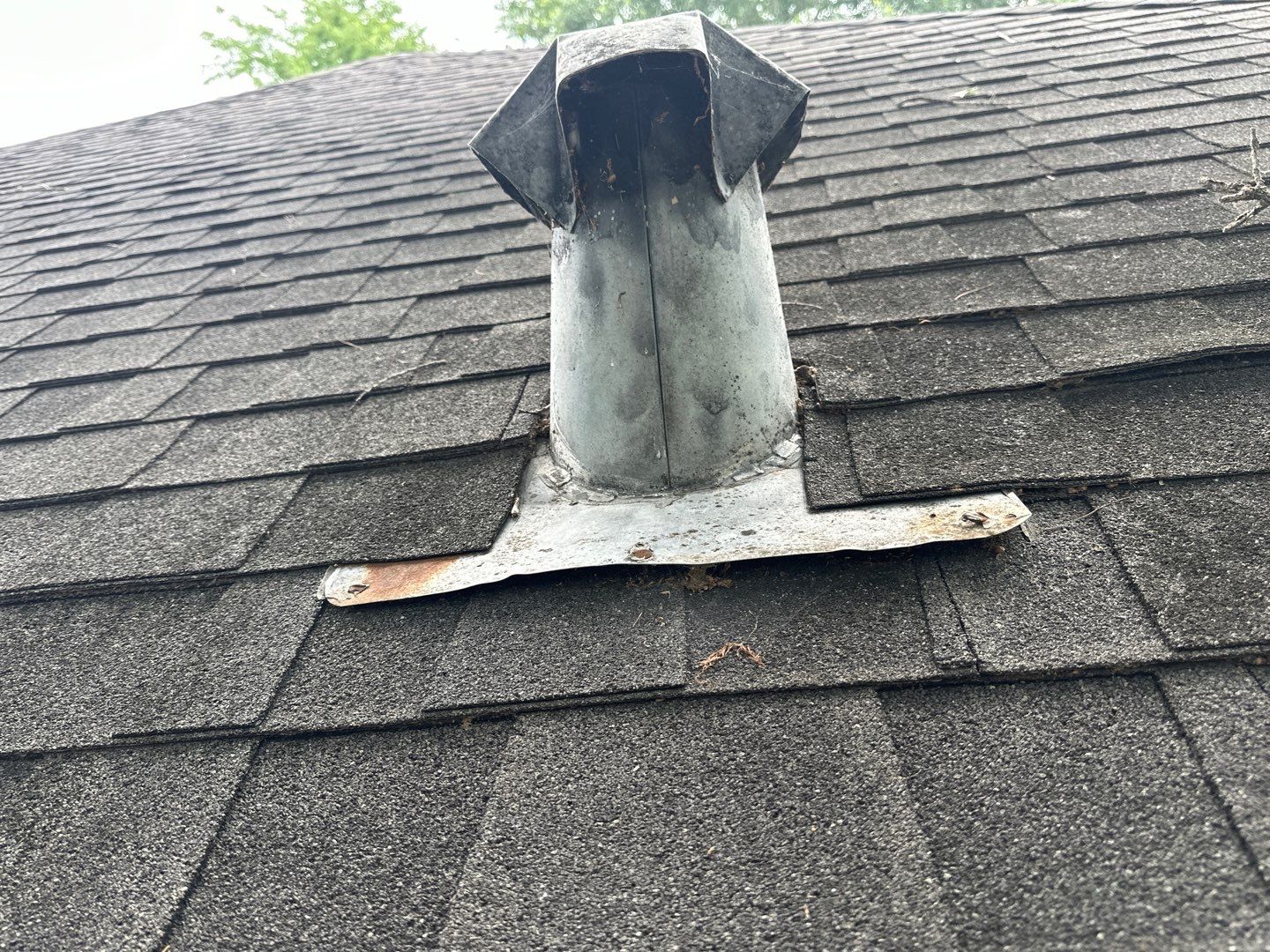 Hail Damage using Owen's Corning Duration (Lifetime) Shingles by Roof Repair Company