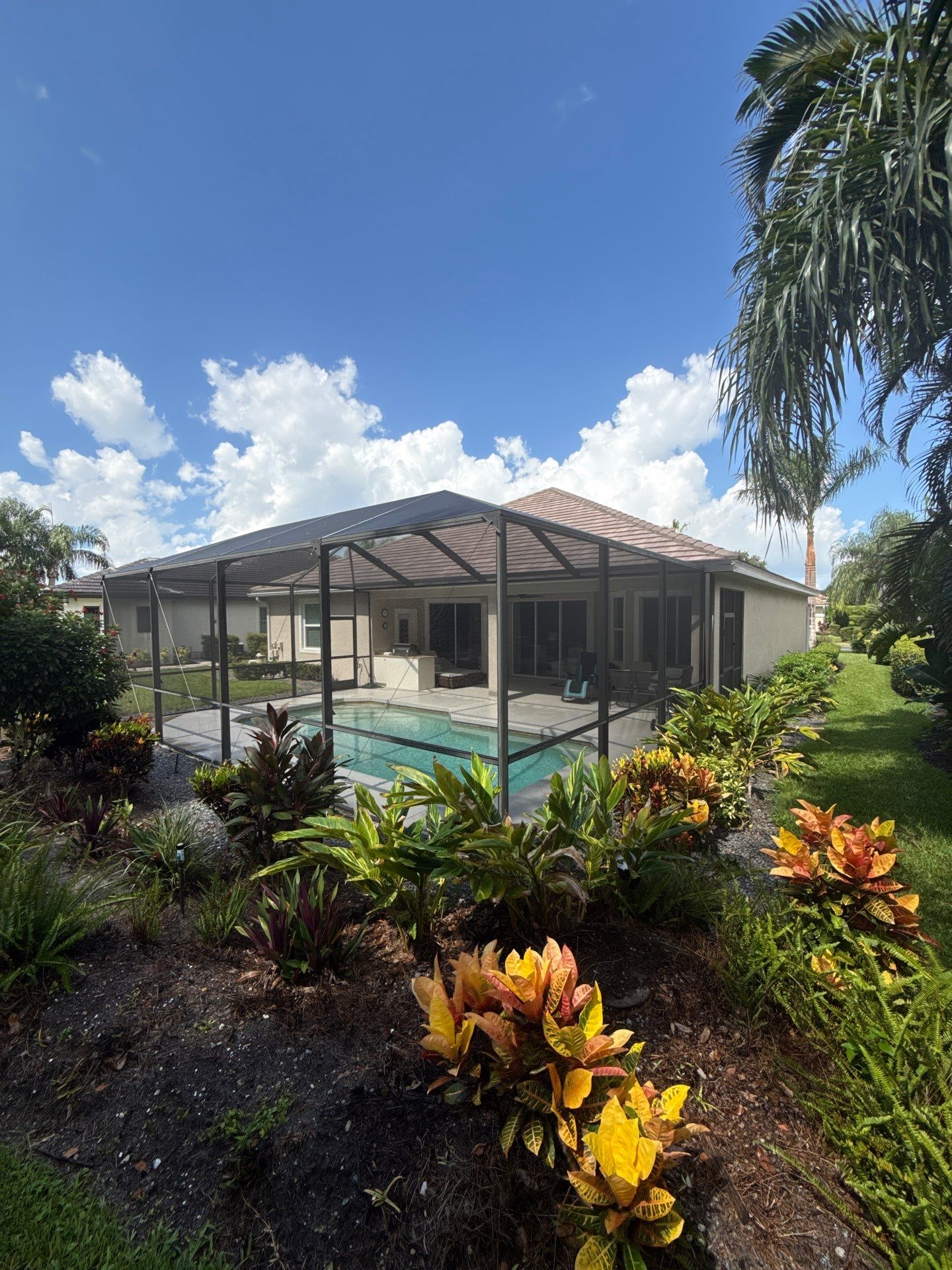 Gutter Repair and Realignment in Lakewood Ranch FL by Gutter Professor by Gutter Professors