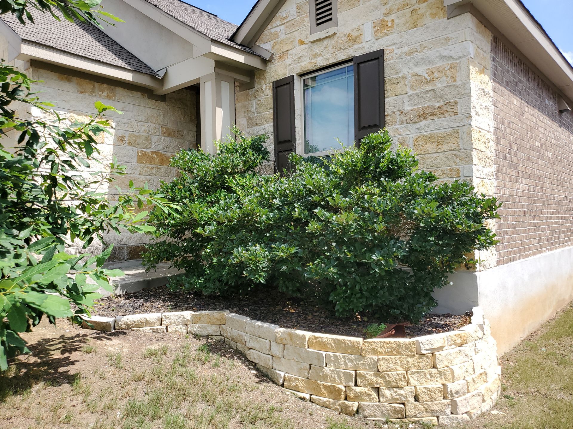 Wortham Oaks - San Antonio, TX by Hole In One Lawns, LLC