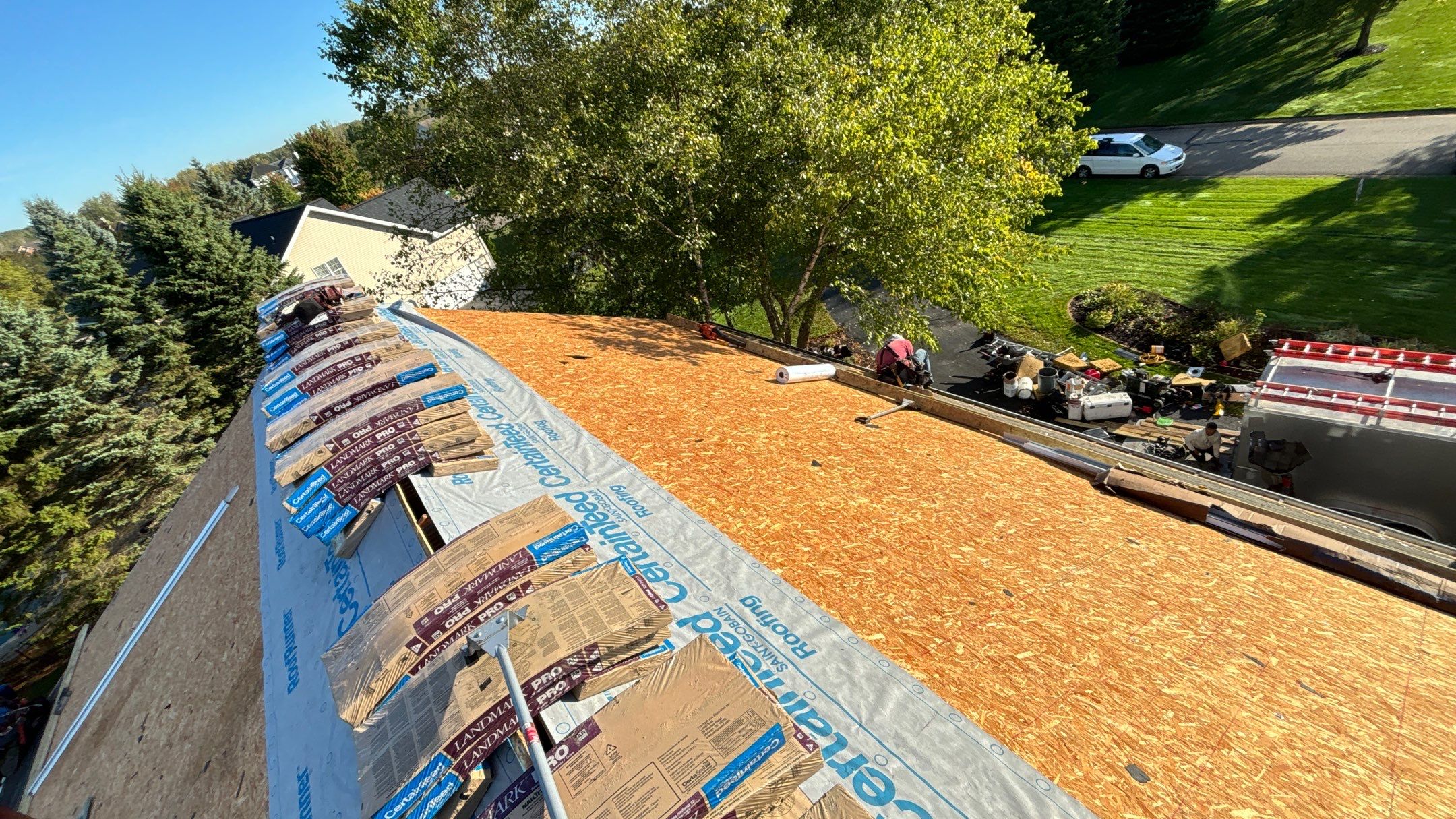 Roof Replacement using CertainTeed Landmark Pro by 180 Contractors