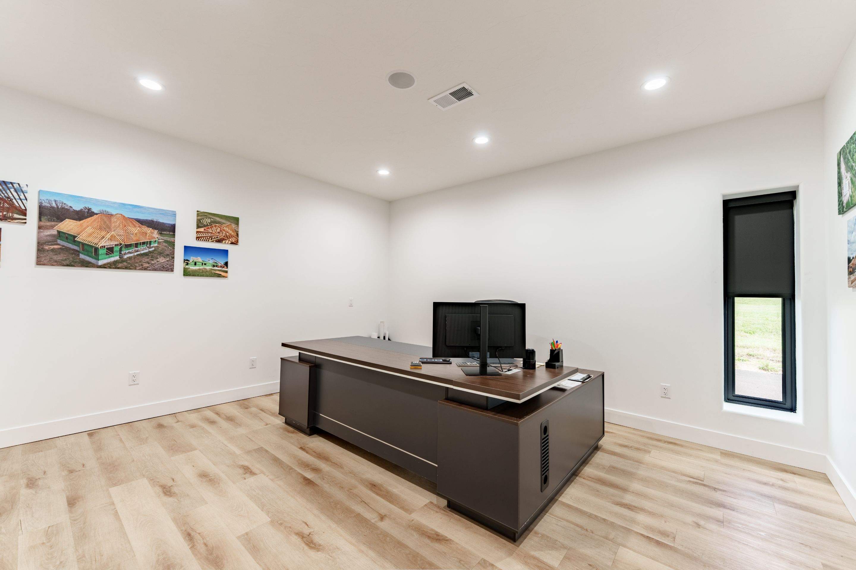 Dacus Construction Company Offices by Dacus Construction