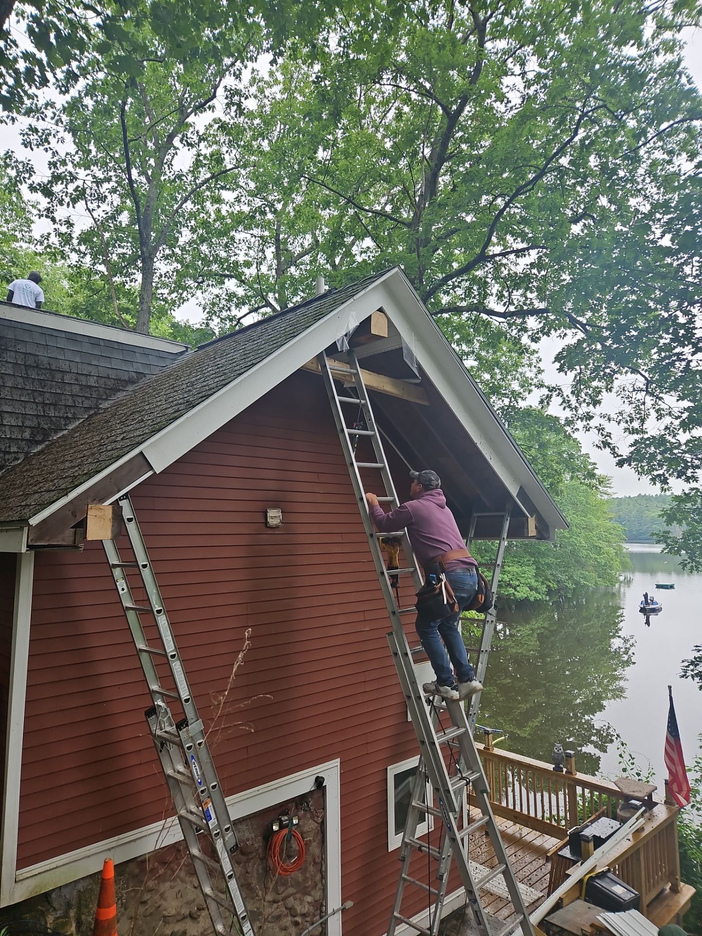 Leak Repair & Roof Wash – Groton, MA by Mighty Dog Roofing of Greater Middlesex County