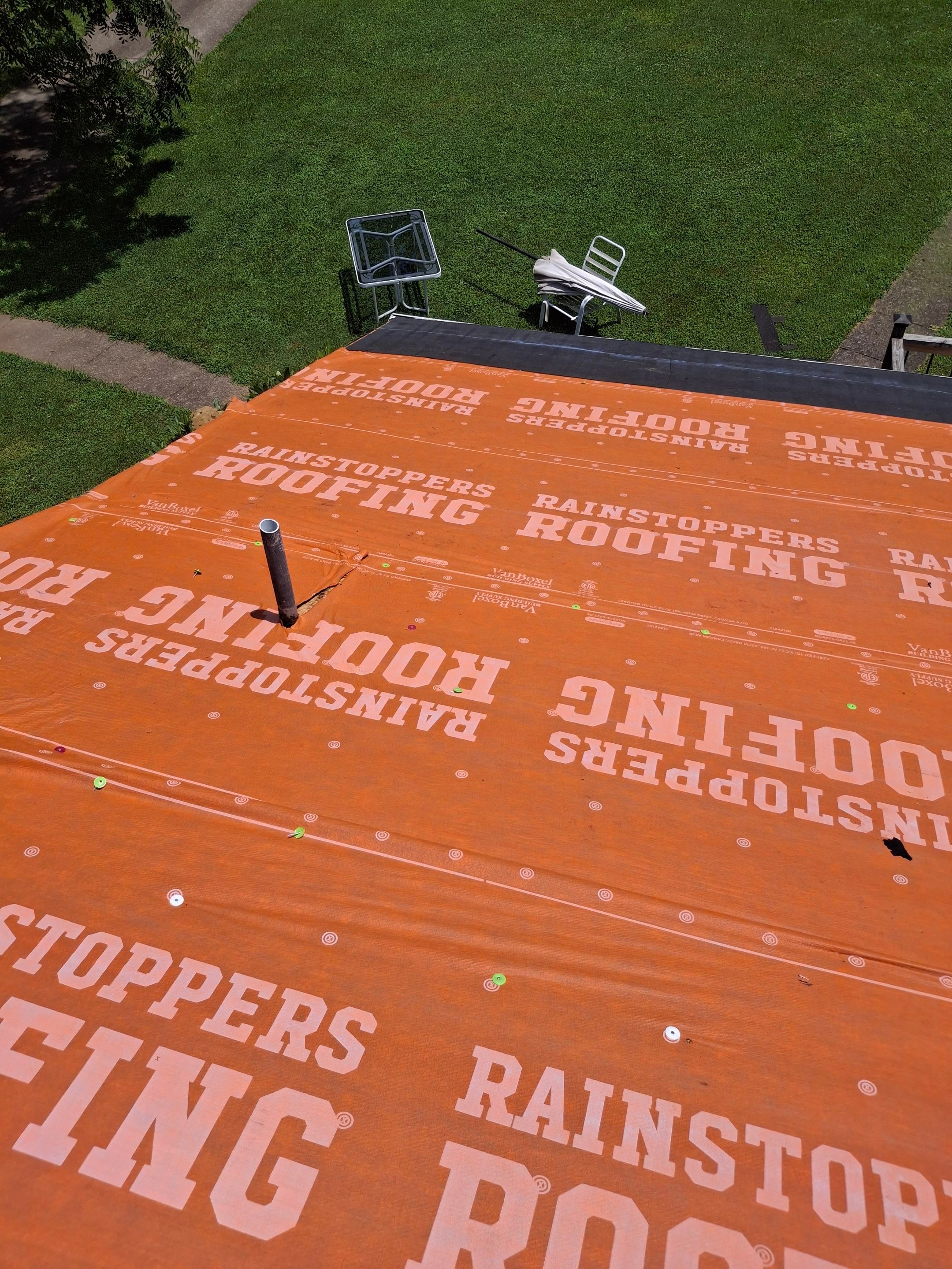 Residential Roofing Installation using GAF Timberline HDZ Charcoal by Rainstoppers Roofing