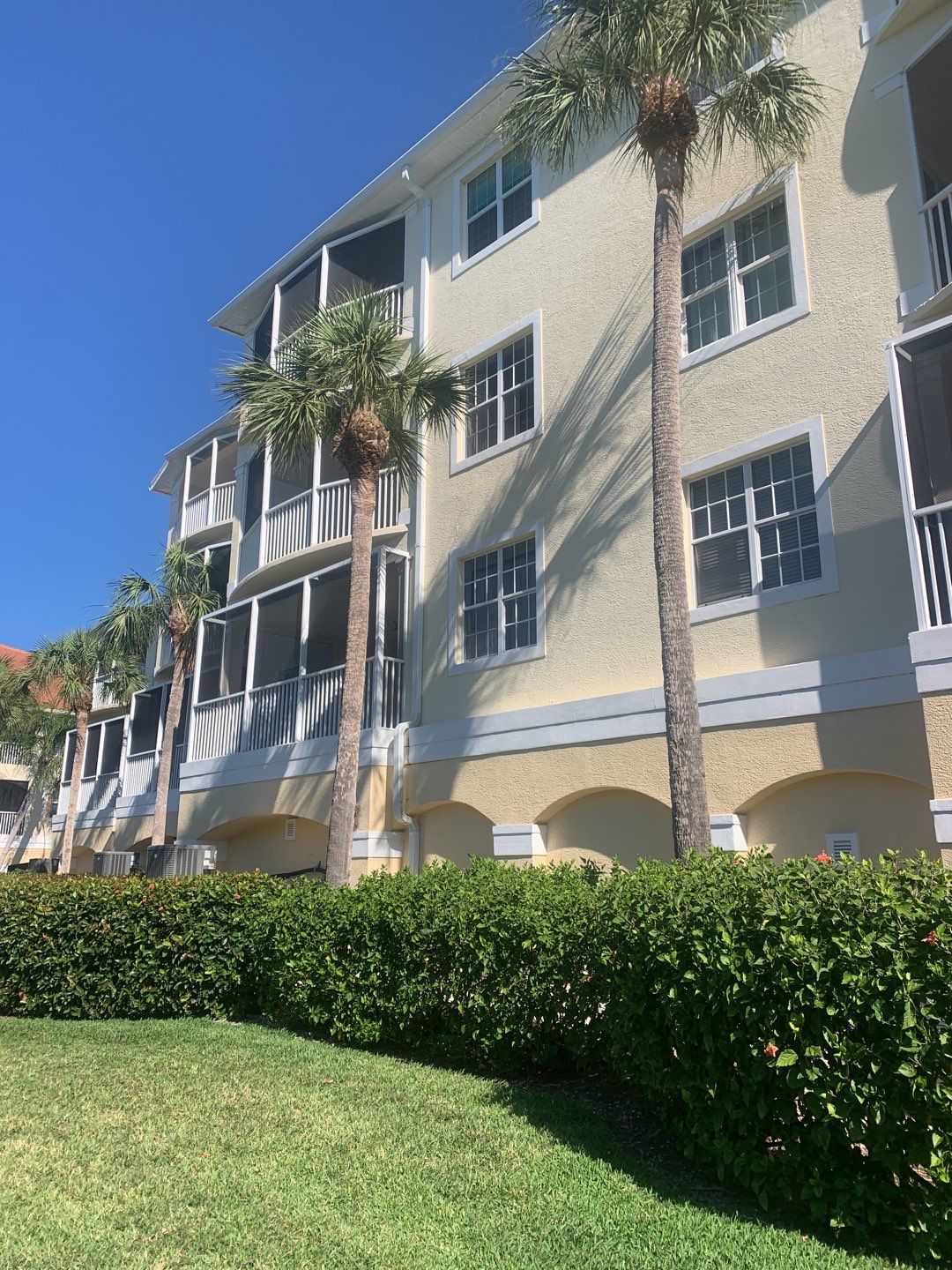 Soffit and Fascia Installation in Fort Myers FL by Gutter Professors