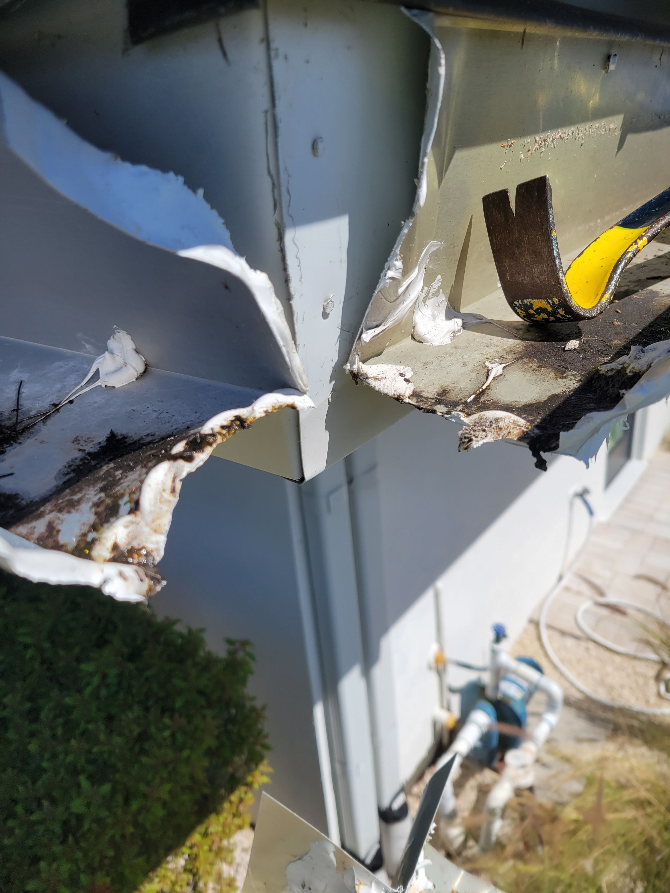 Gutter Guard Installation in Sarasota FL by Gutter Professors