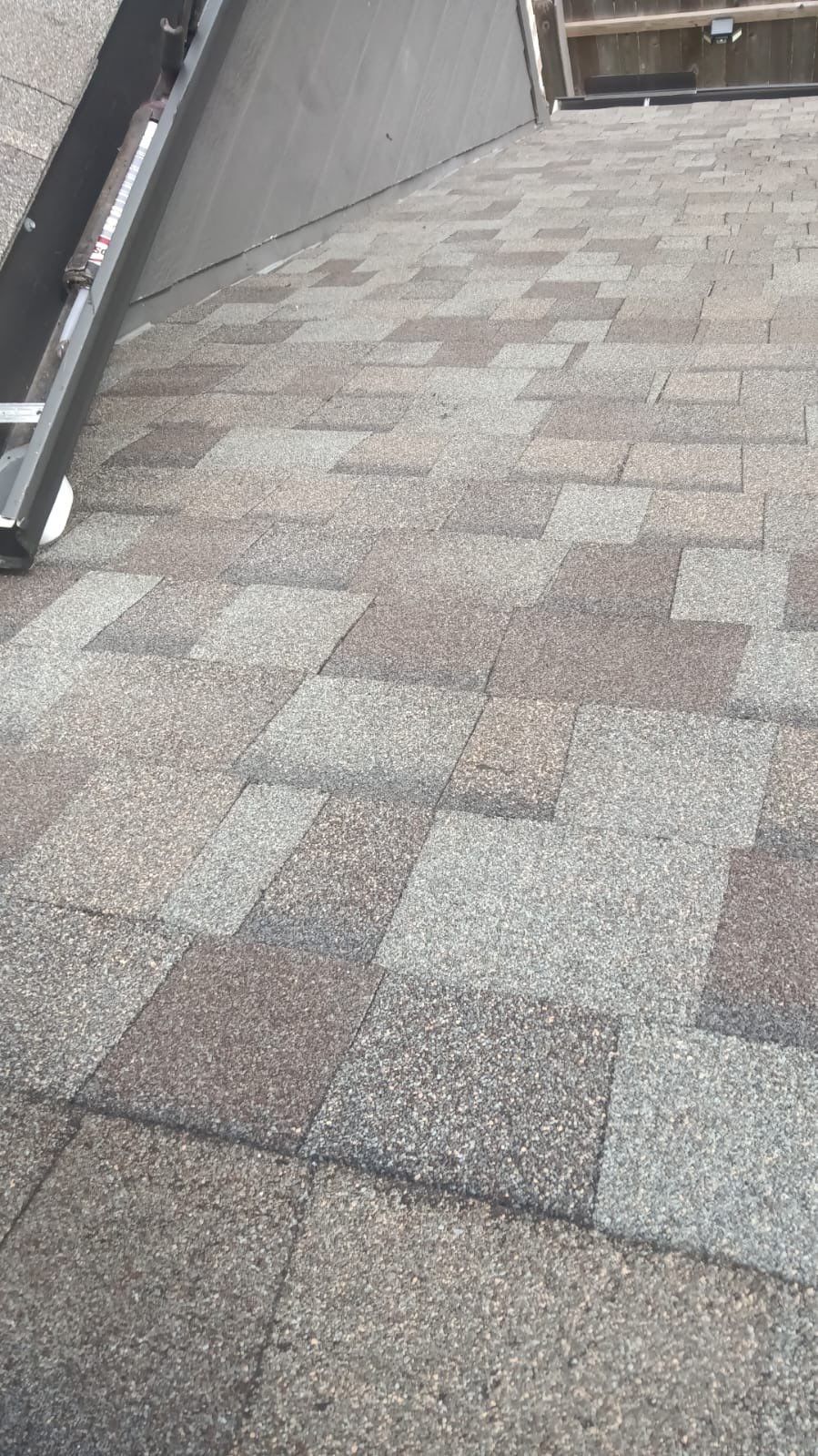 Hail Damage using Owen's Corning Duration (Lifetime) Shingles by Roof Repair Company