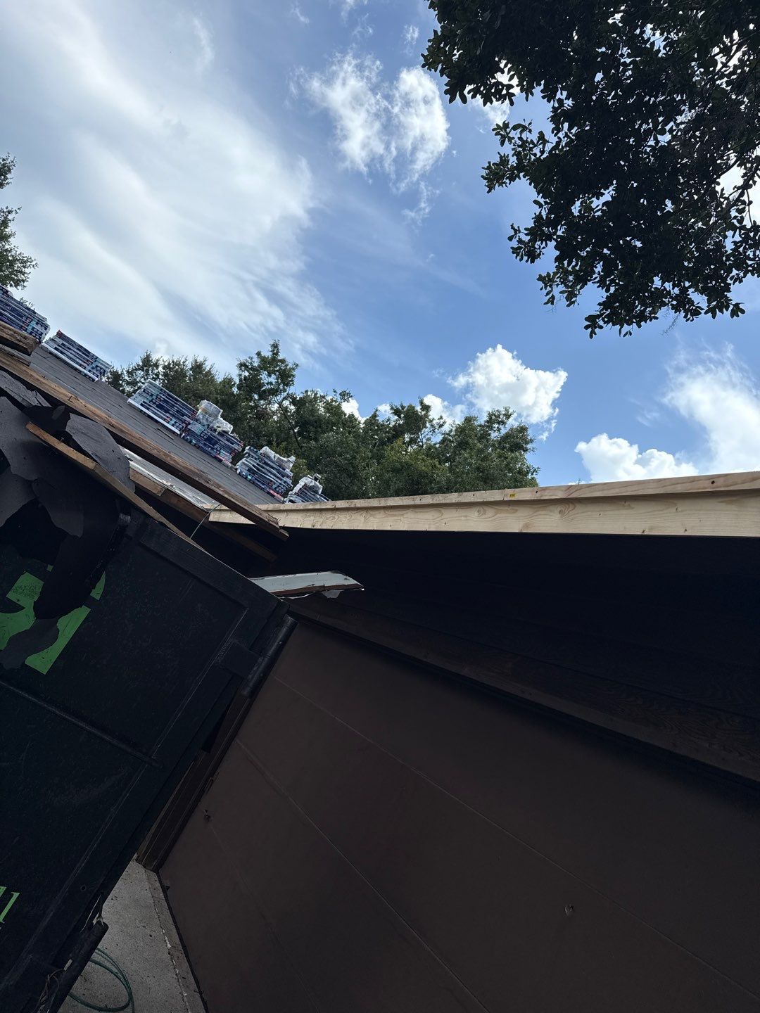 Project in Wimauma 33598 by Mitchell Roofing Company LLC 