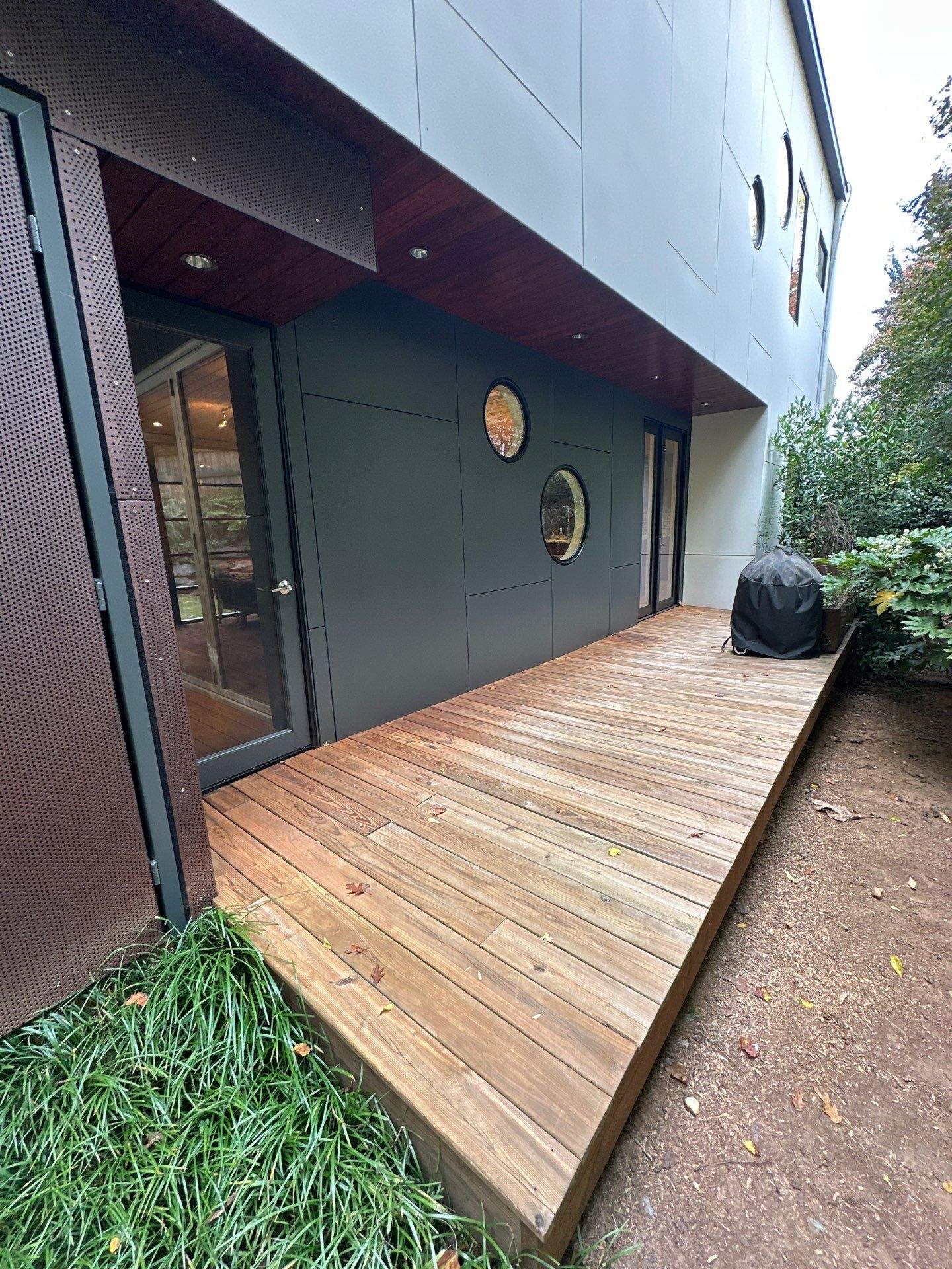 Exterior Painting, Porch Ceiling Staining & Interior Touch‑Ups by Atlanta's Paint Doctor