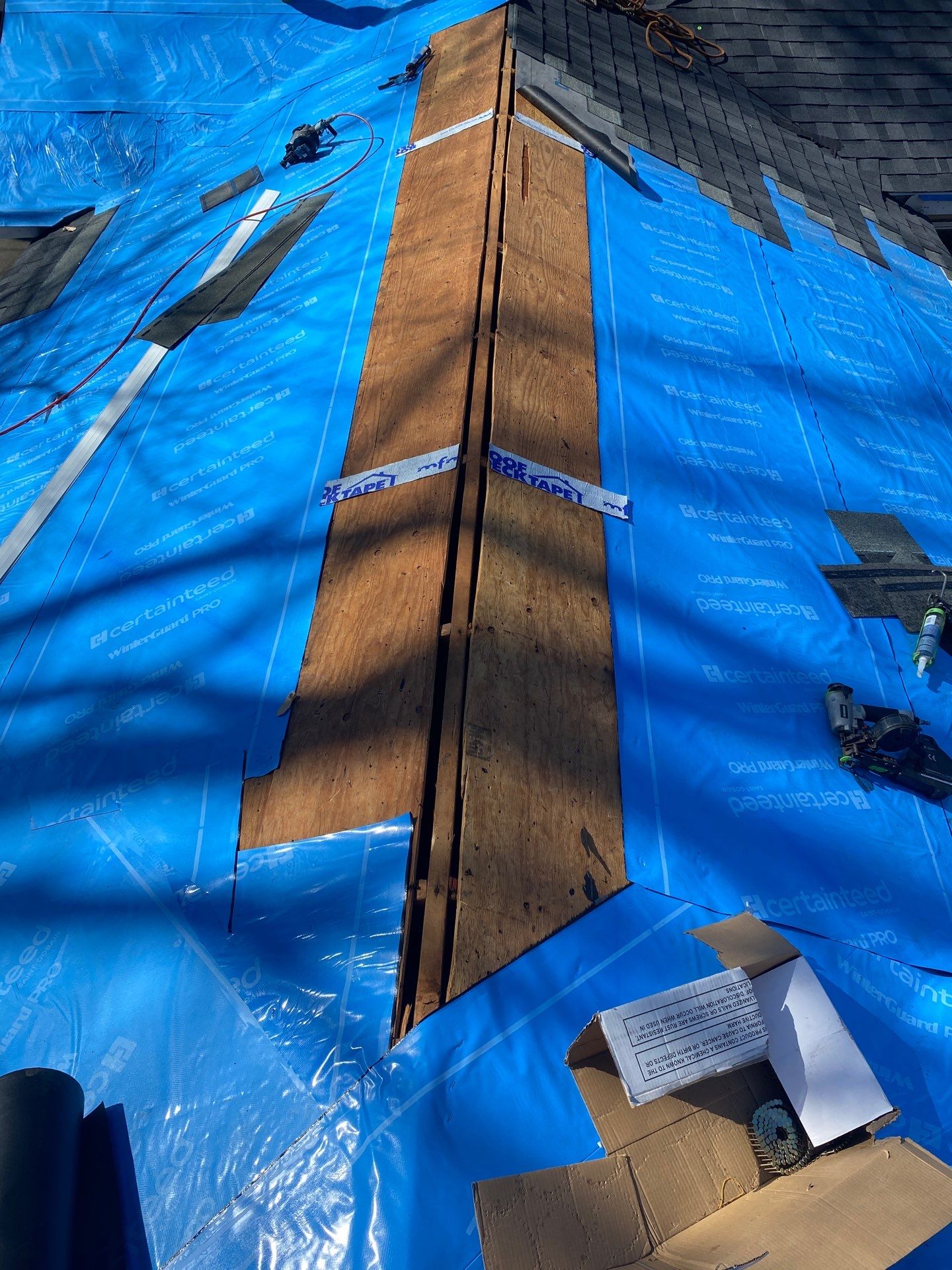 DiGiorgi in Cheshire, CT creating new memories for one lucky family! by DiGiorgi Roofing and Siding Inc