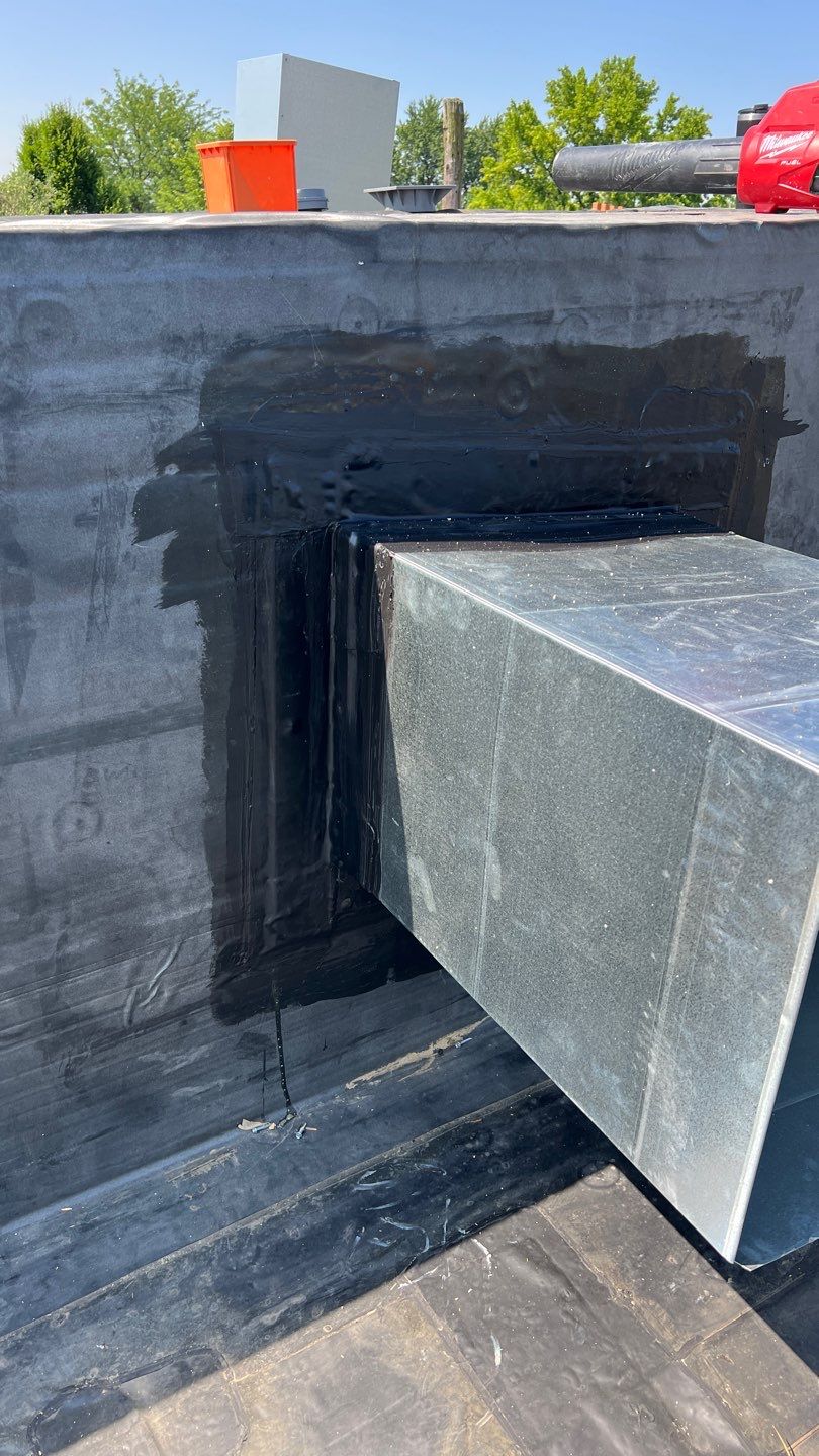 Cento Roof repair/Gutter installation  by Nitro Roofing and Construction