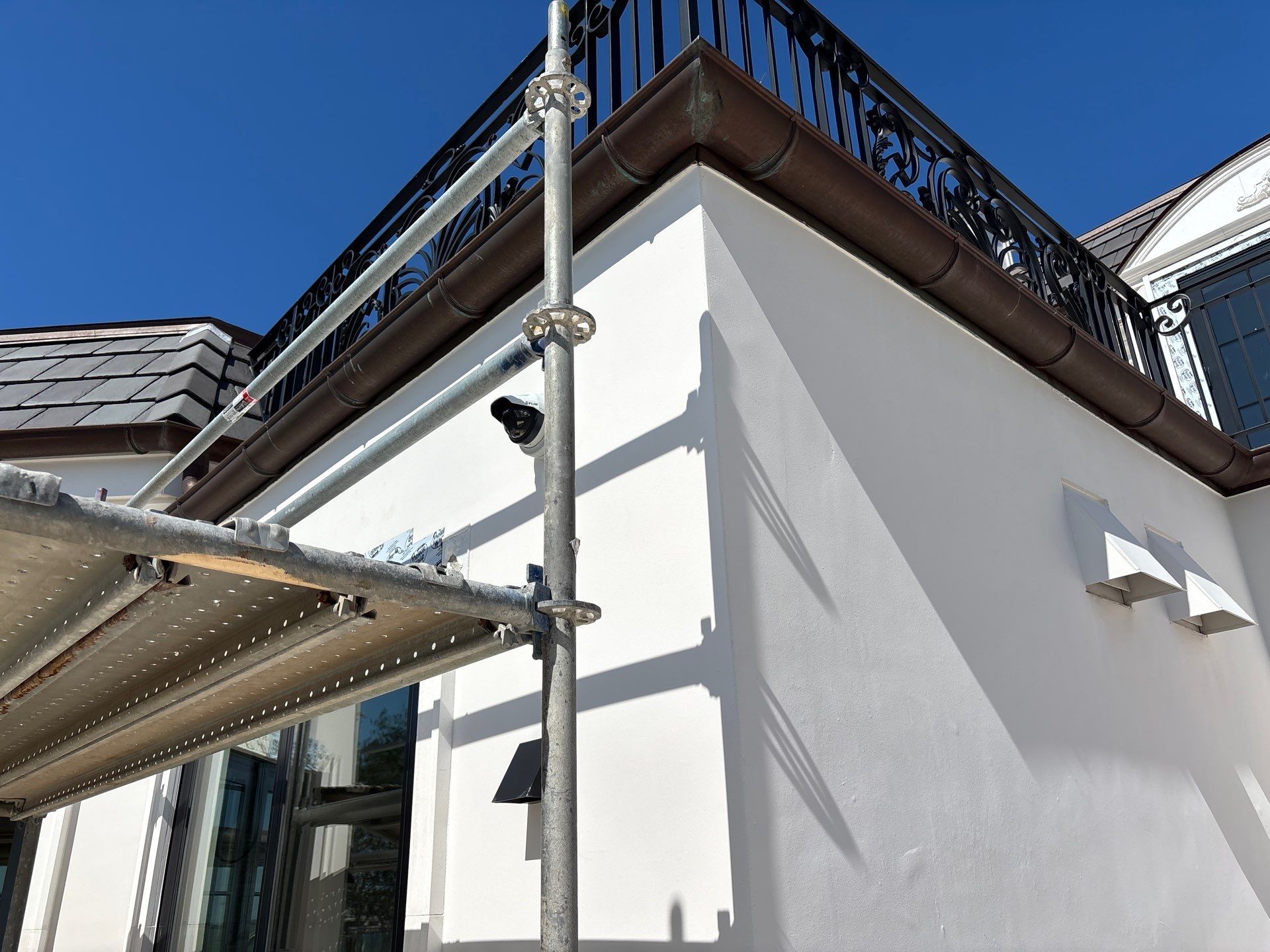 Gutter Installation using Half Round Seamless Gutters in Tampa FL by Gutter Professors