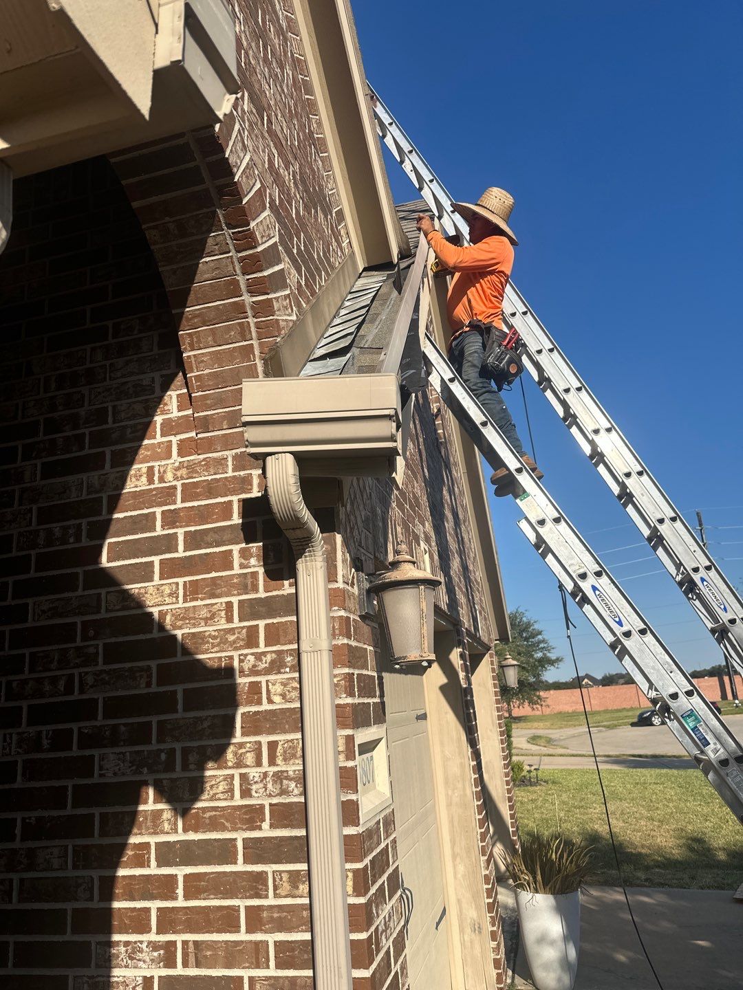 Residential Roofing Repair using Owen's Corning Duration (Lifetime) Shingles by Roof Repair Company