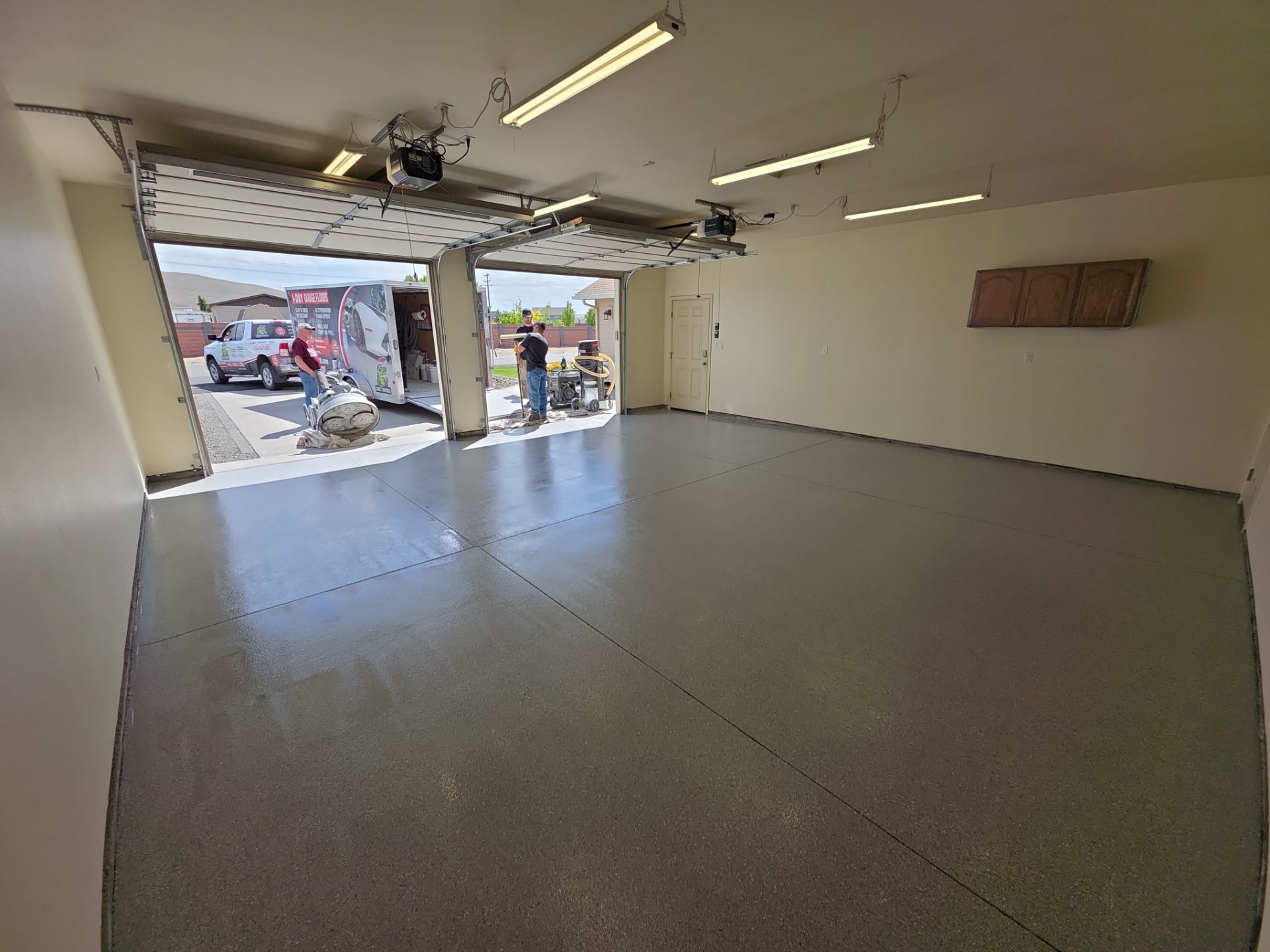 Garage Transformation using Agate Hybrid by Croc Coatings, LLC