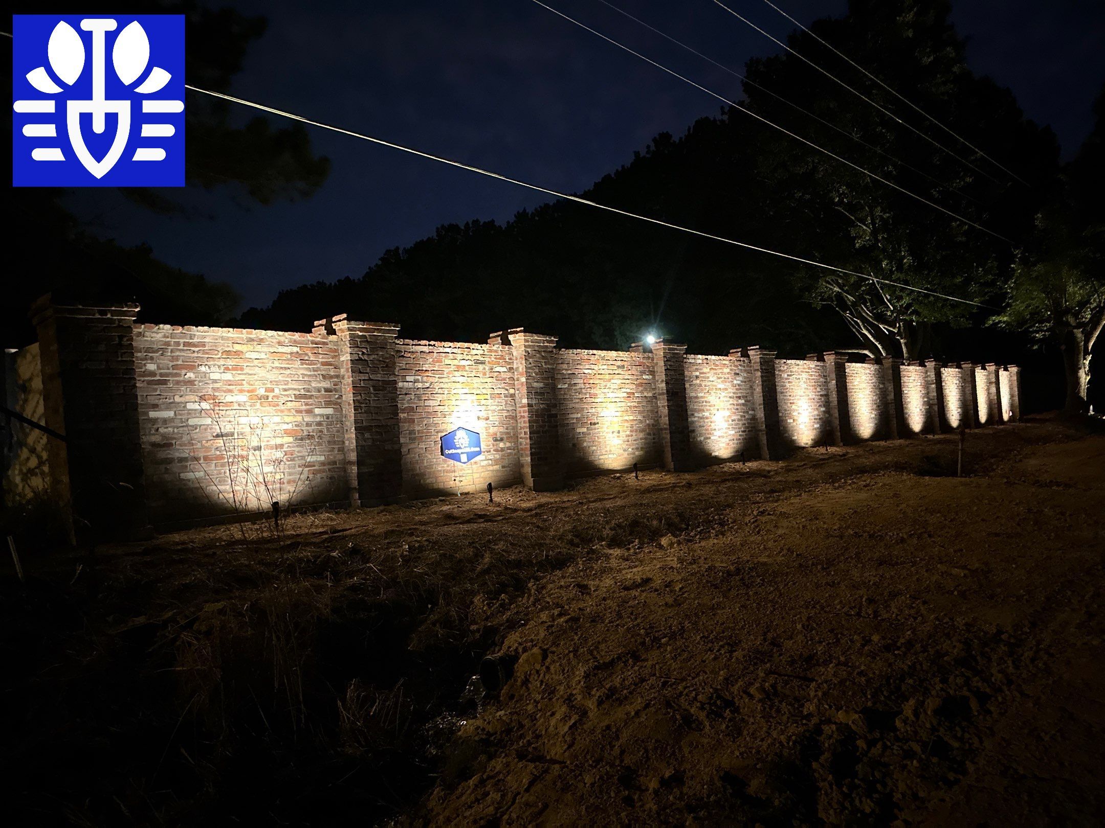 LANDSCAPE SERVICES & LANDSCAPE LIGHTING by CutScape, LLC.