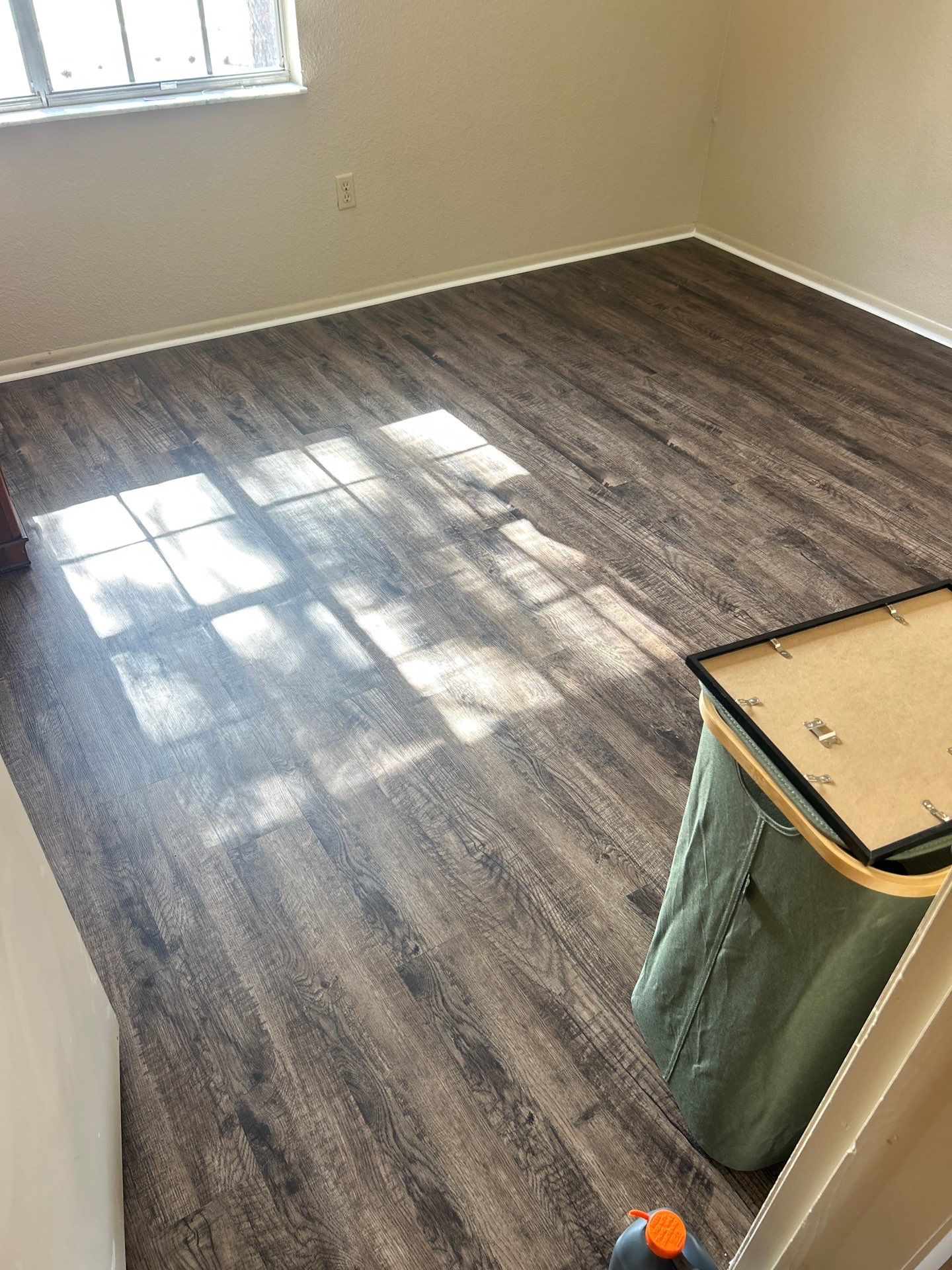 Flooring Installation by Vrmmm Flooring