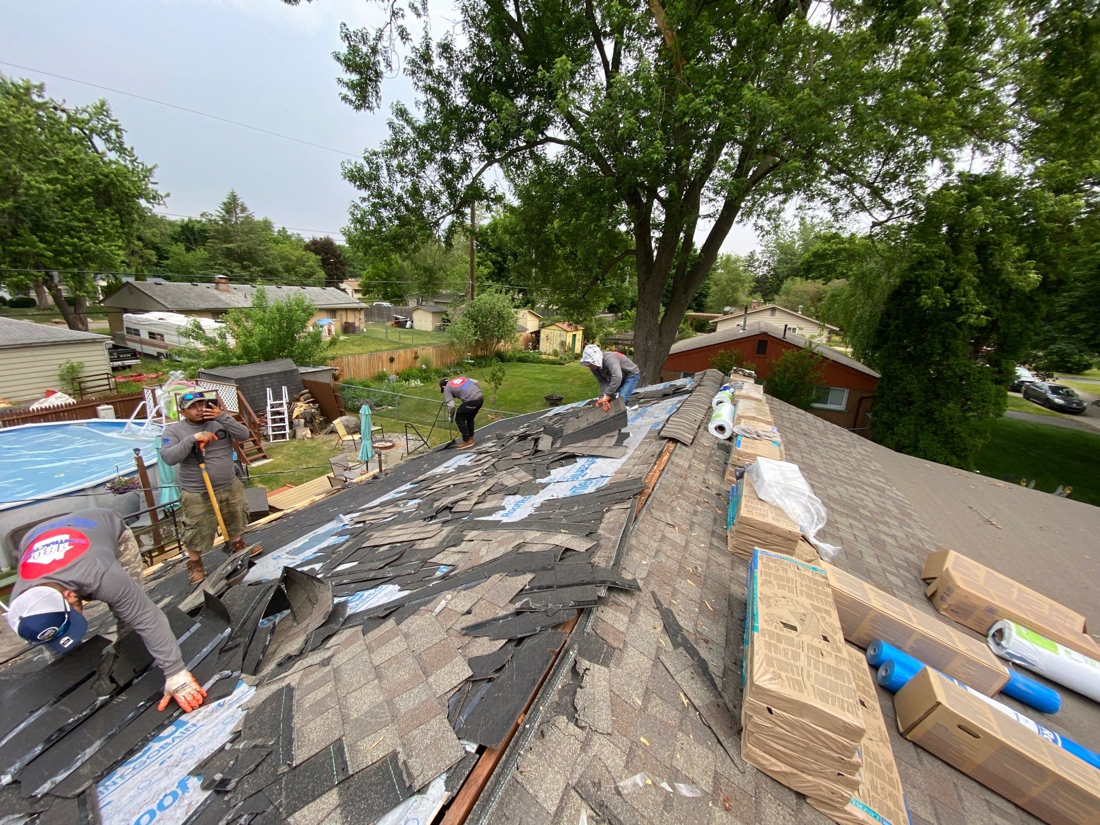 Roof Replacement using CertainTeed Landmark by 180 Contractors