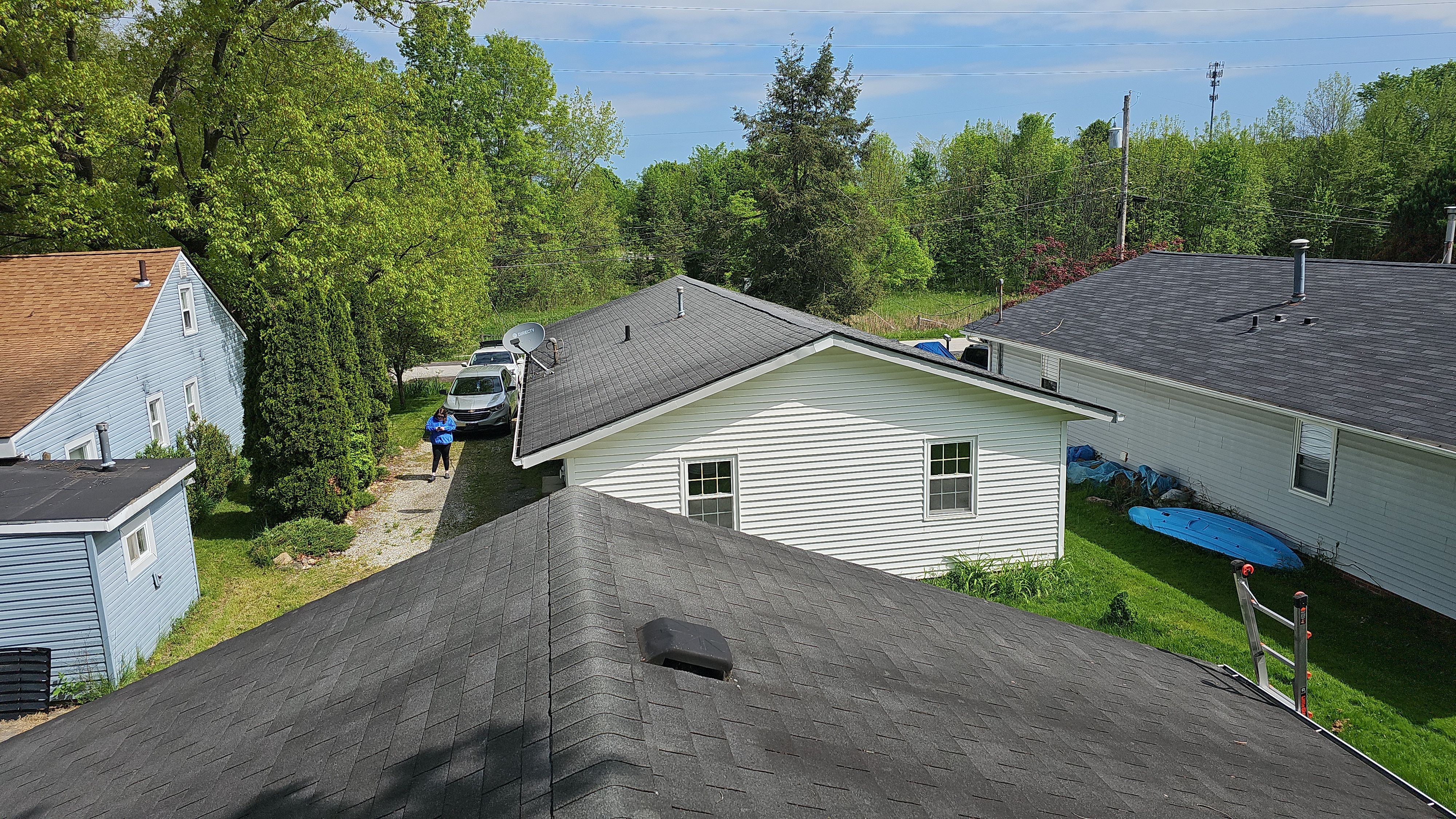 Atlas Pinnacle, Color, Coastal Granite, Drip Edge, Color, Birch White by Eagle Eye Roofing