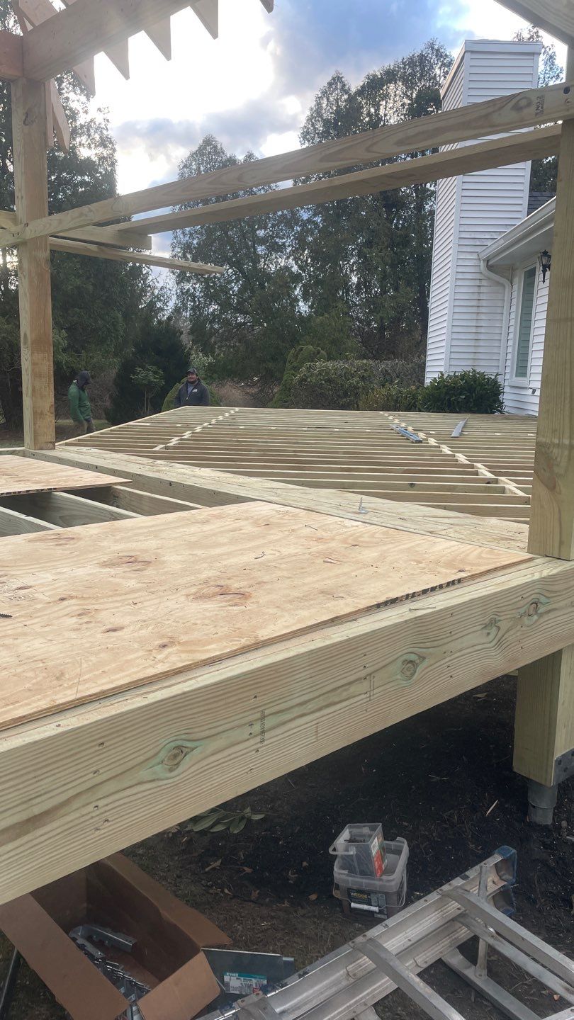 New Deck in Holmdel, New Jersey by deck guardian