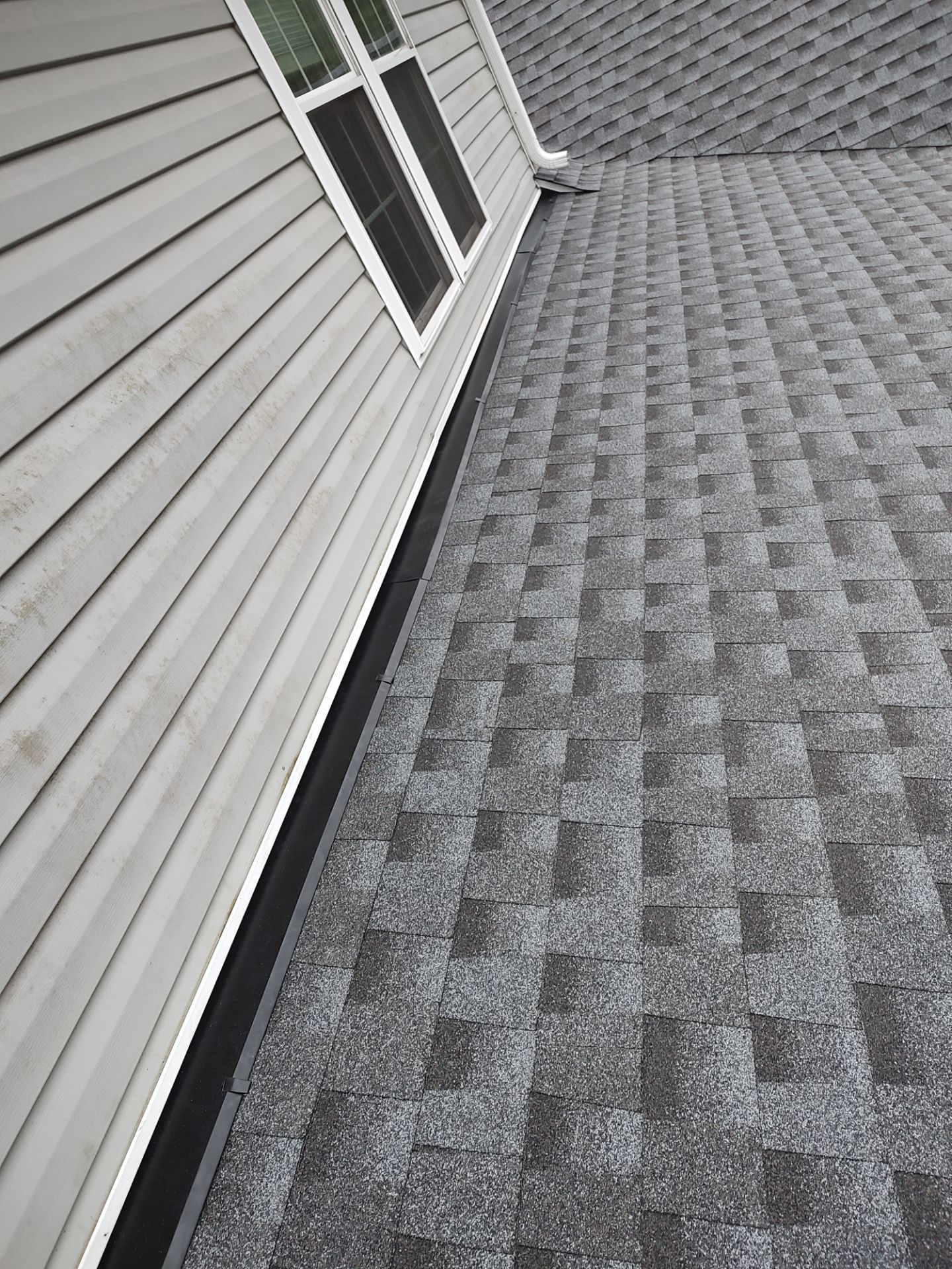 Maven $1,000 Leak Free Guarantee Roof going up! by Maven