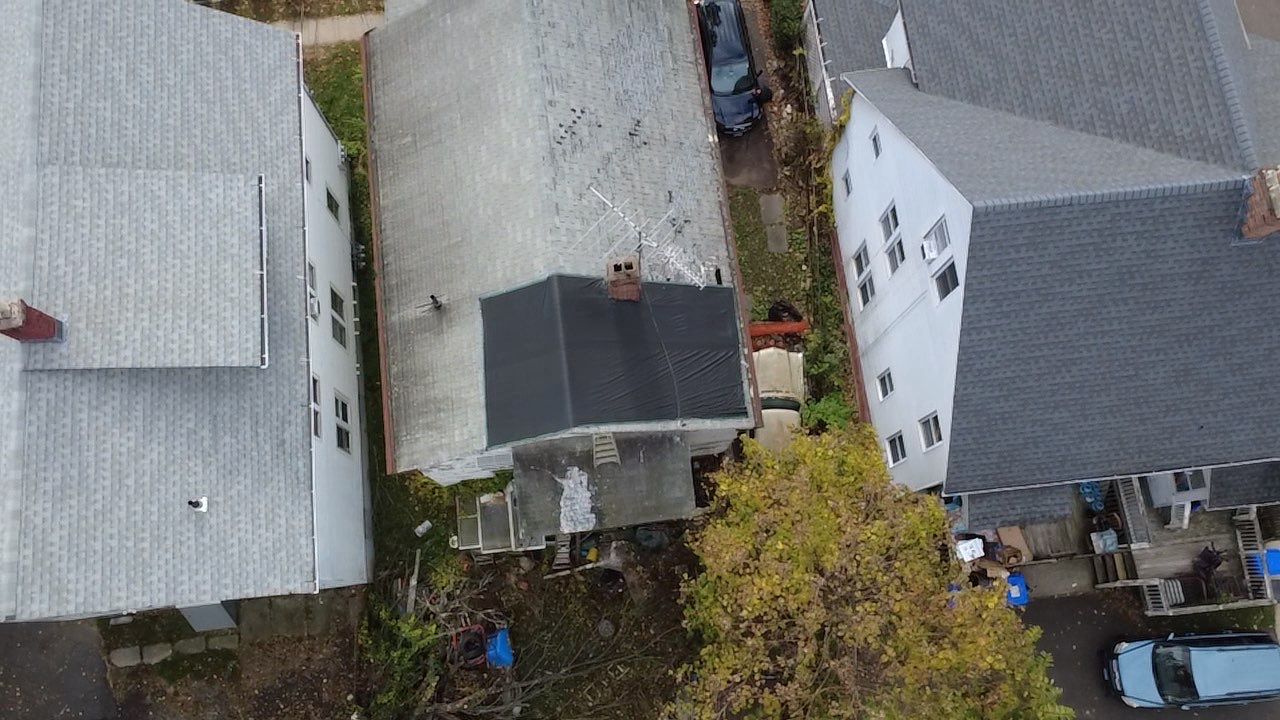 Owens Corning Oakridge: Onyx Black in Middletown by Golden Shield Roofing