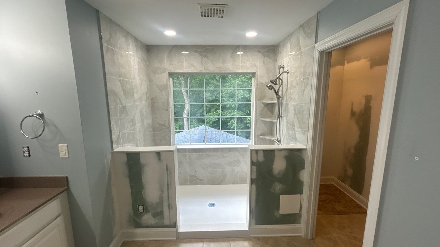 Jacuzzi Tear Out by BathPlanet SW Virginia