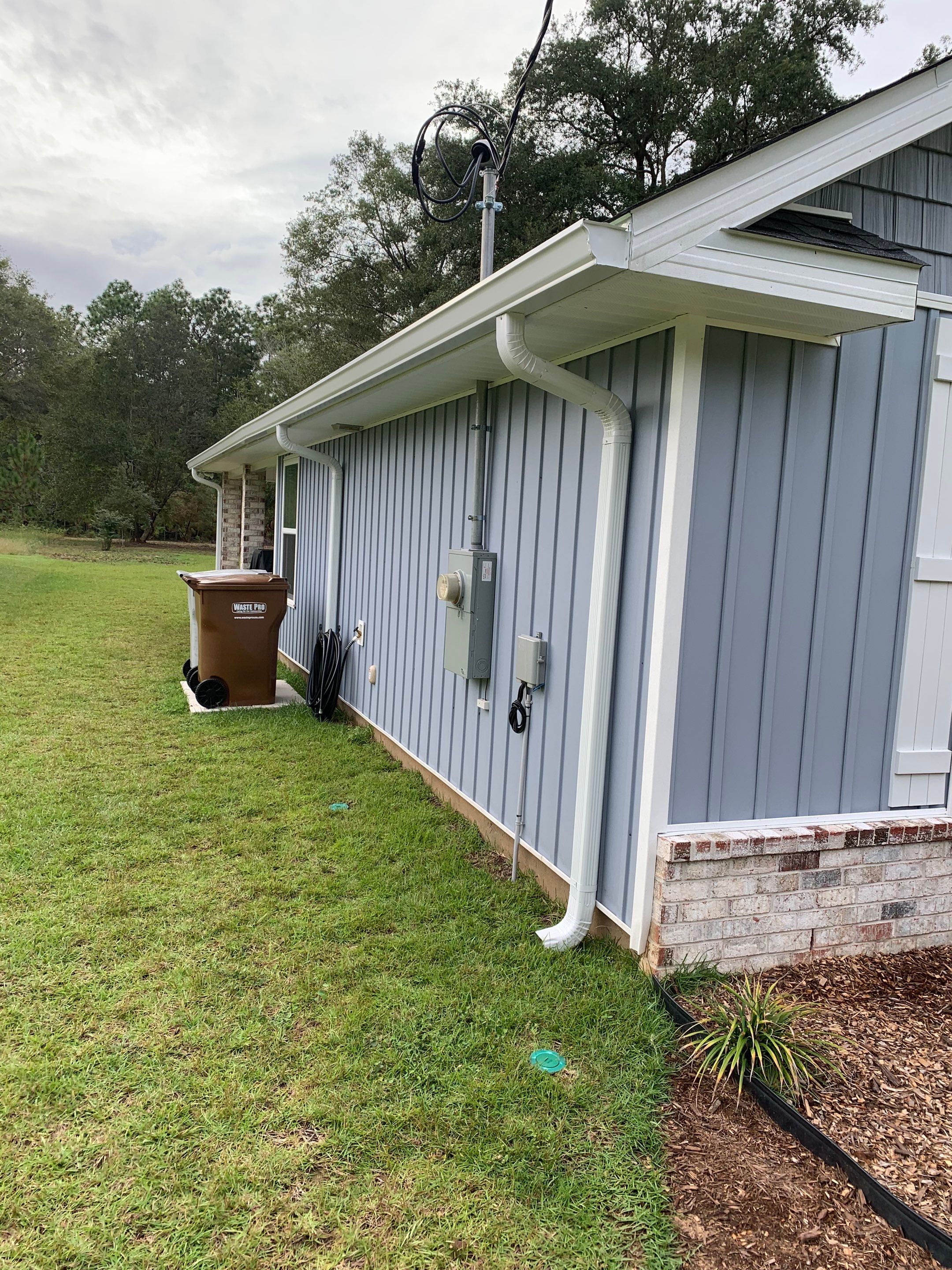K-Style Seamless Gutter Installation using 6 Inch Seamless Gutters in Milton FL by Gutter Professors