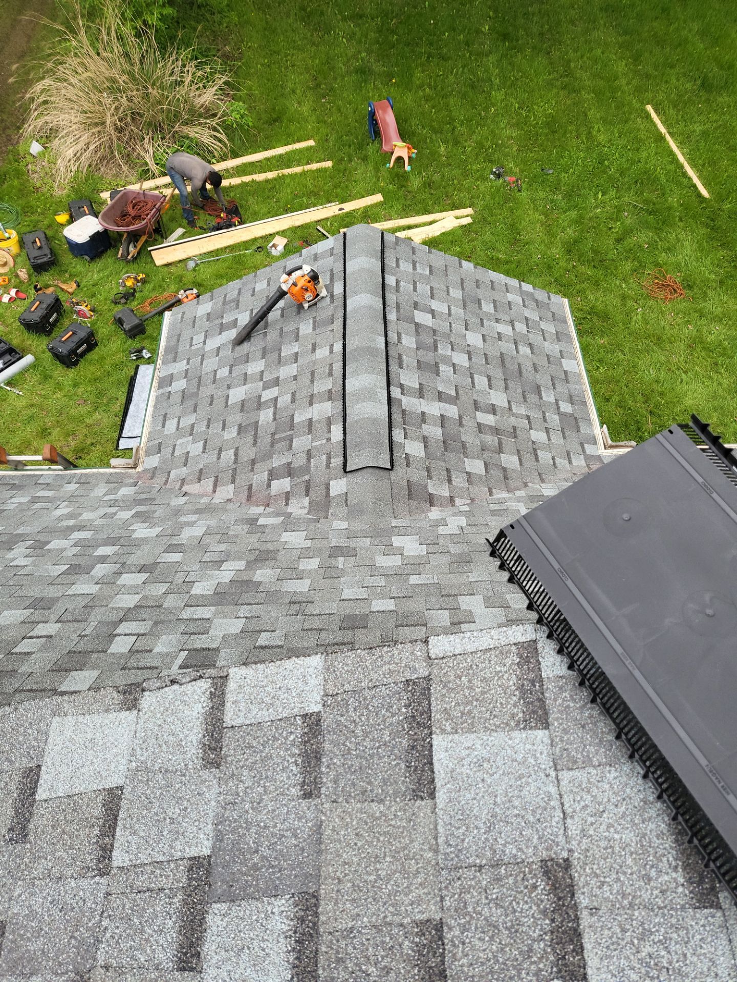 Atlas Pinnacle, Color, Coastal Granite, Drip Edge, Color, Black by Eagle Eye Roofing