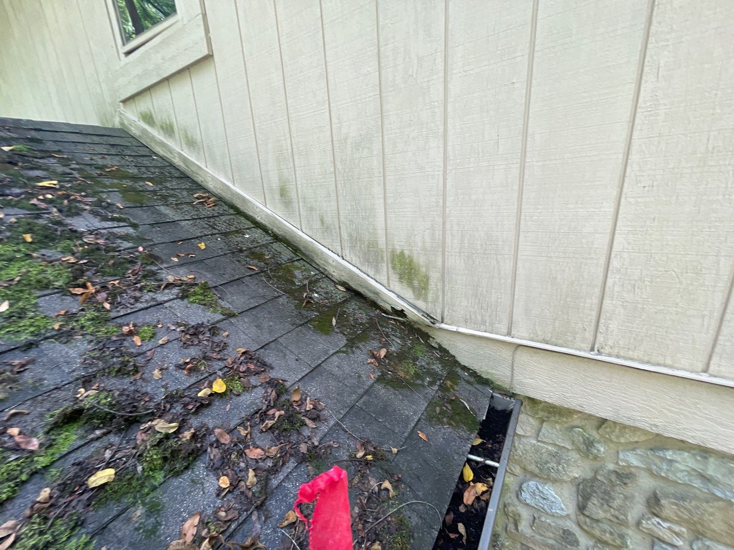 Seabreeze Roof Replacement, Exterior Siding and trim repairs and paint by 317 Roofing & Restorations
