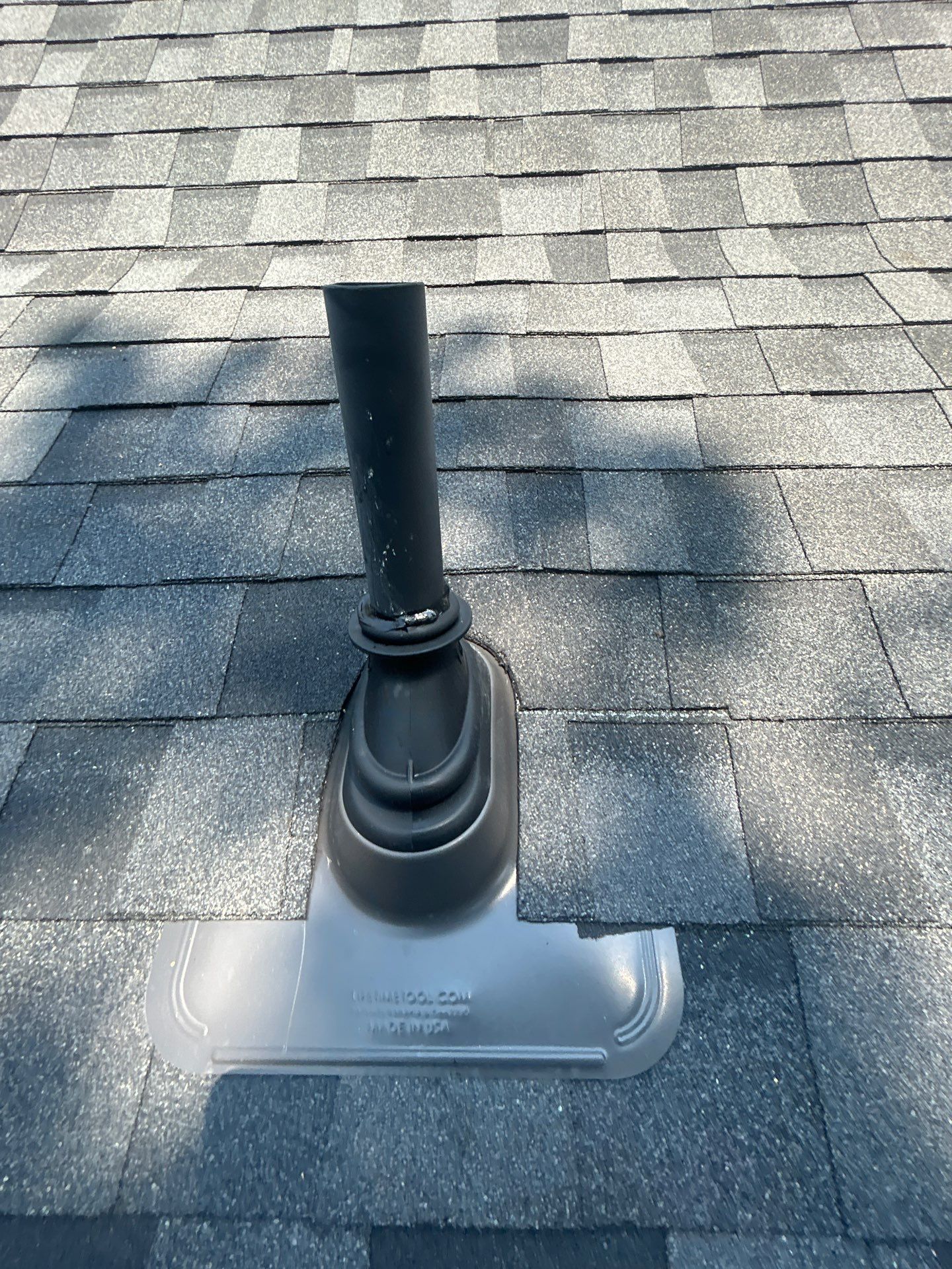Lorton: Residential Roof with CertainTeed Landmark Pro in Max Def Moire Black by RM Banning, Inc.