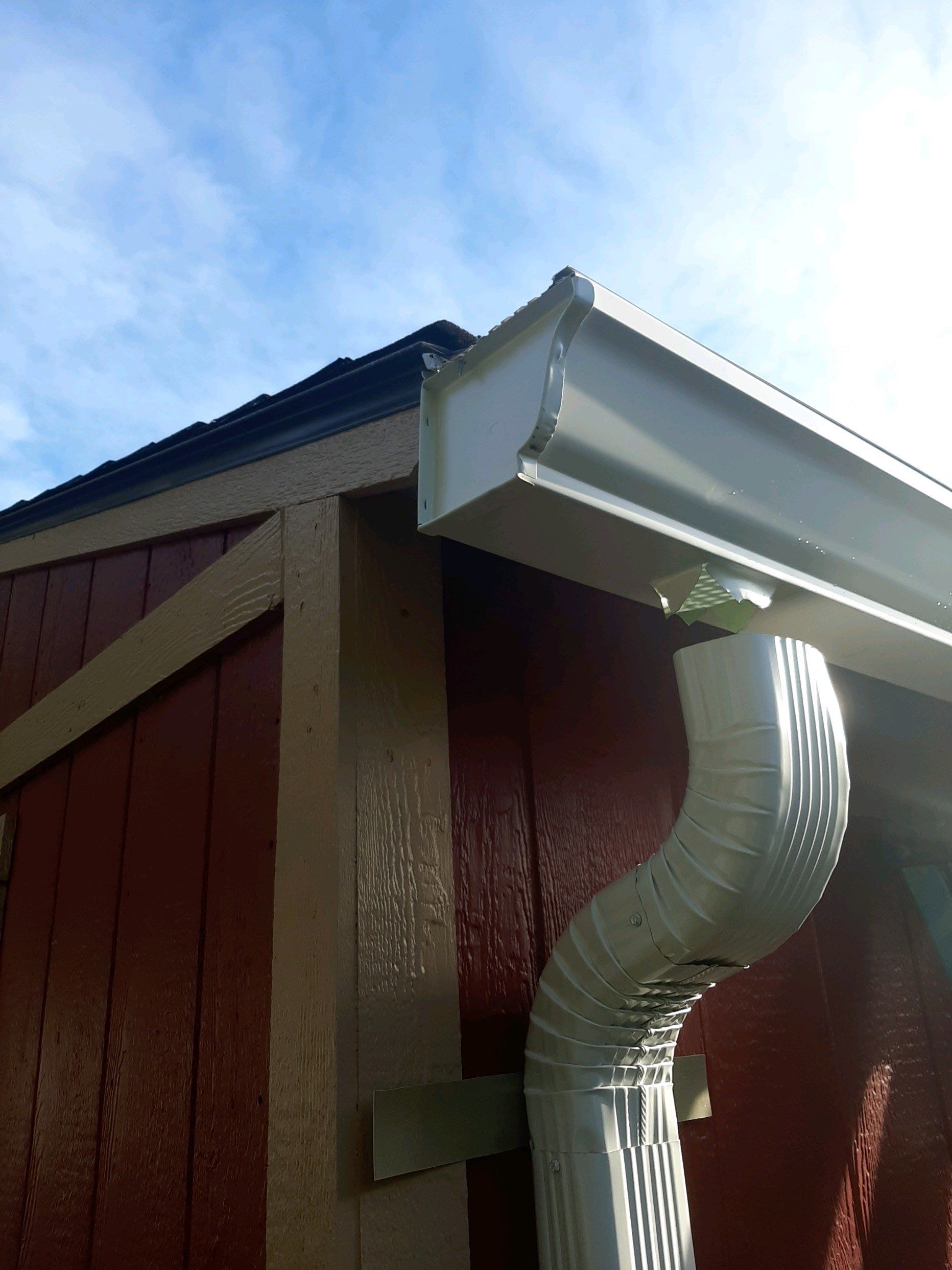 7-Inch Aluminum Gutters in Pensacola FL by Gutter Professors