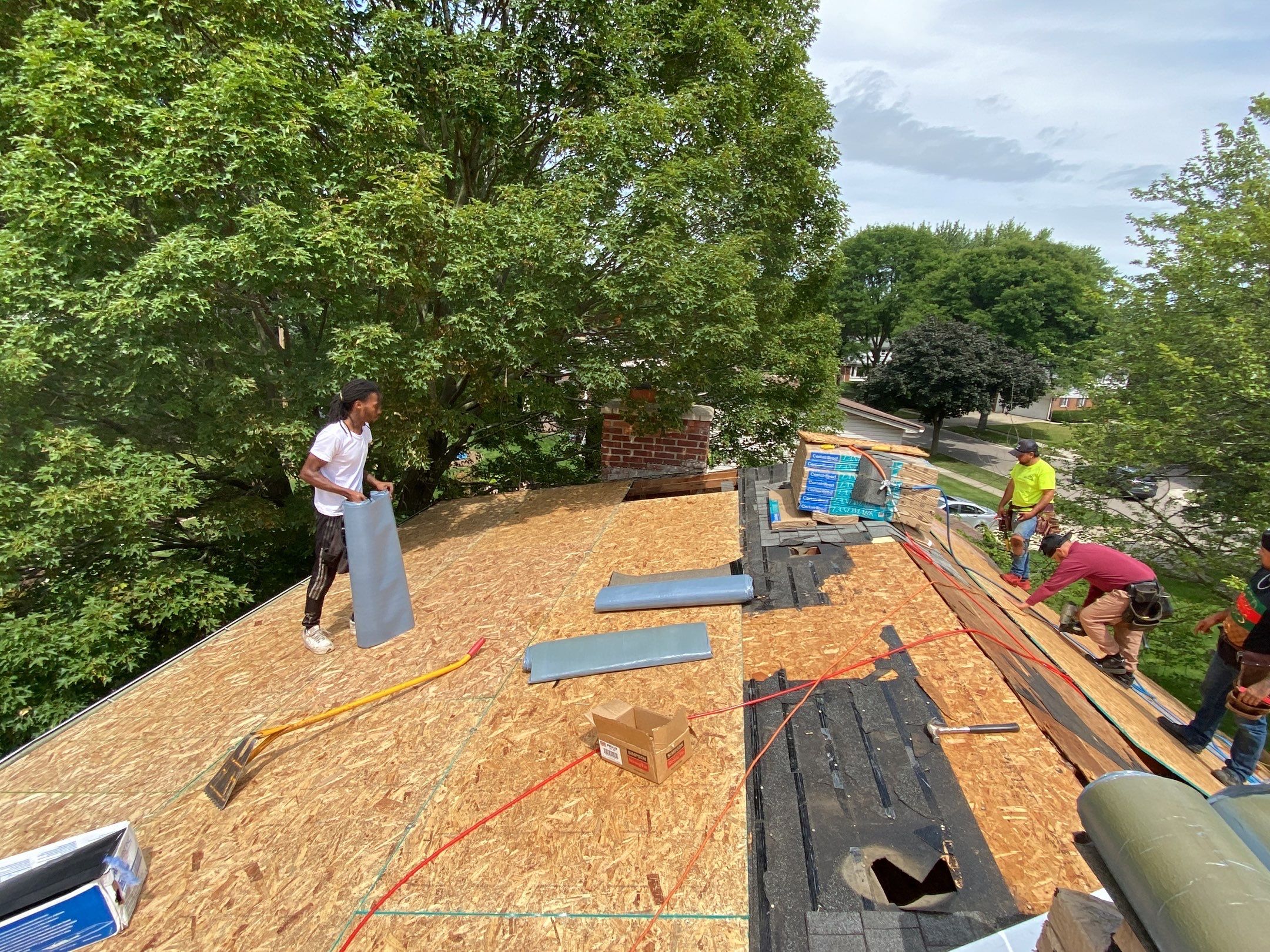 Roof Replacement using CertainTeed Landmark by 180 Contractors