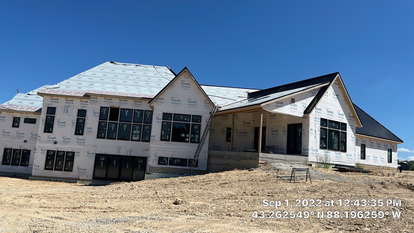 Metal roofing using Standing Seam by Stendahl Services