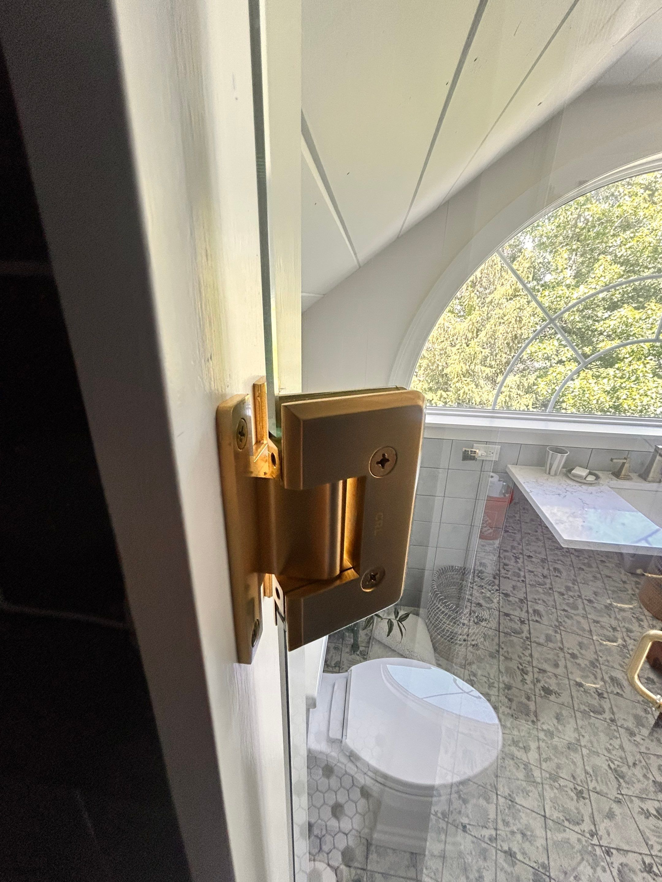 Shower Door using Tempered Shower Glass by Cheshire Glass Company