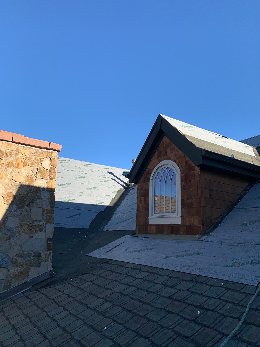 Residential Roofing Installation using Malarkey Windsor by A to Z Roofing