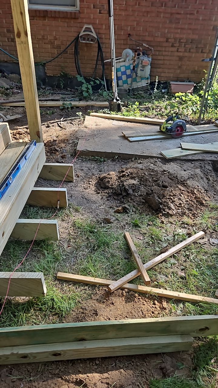 Russet Cove Circle - Deck Installation by Pillar and Pine