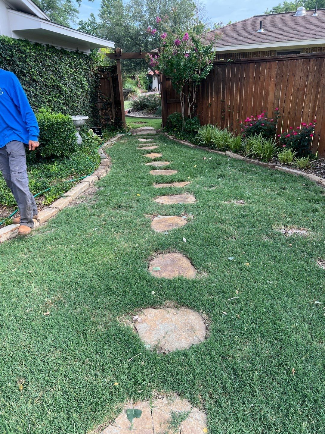 Flagstone walkway using Flagstone  by Clays Services Inc
