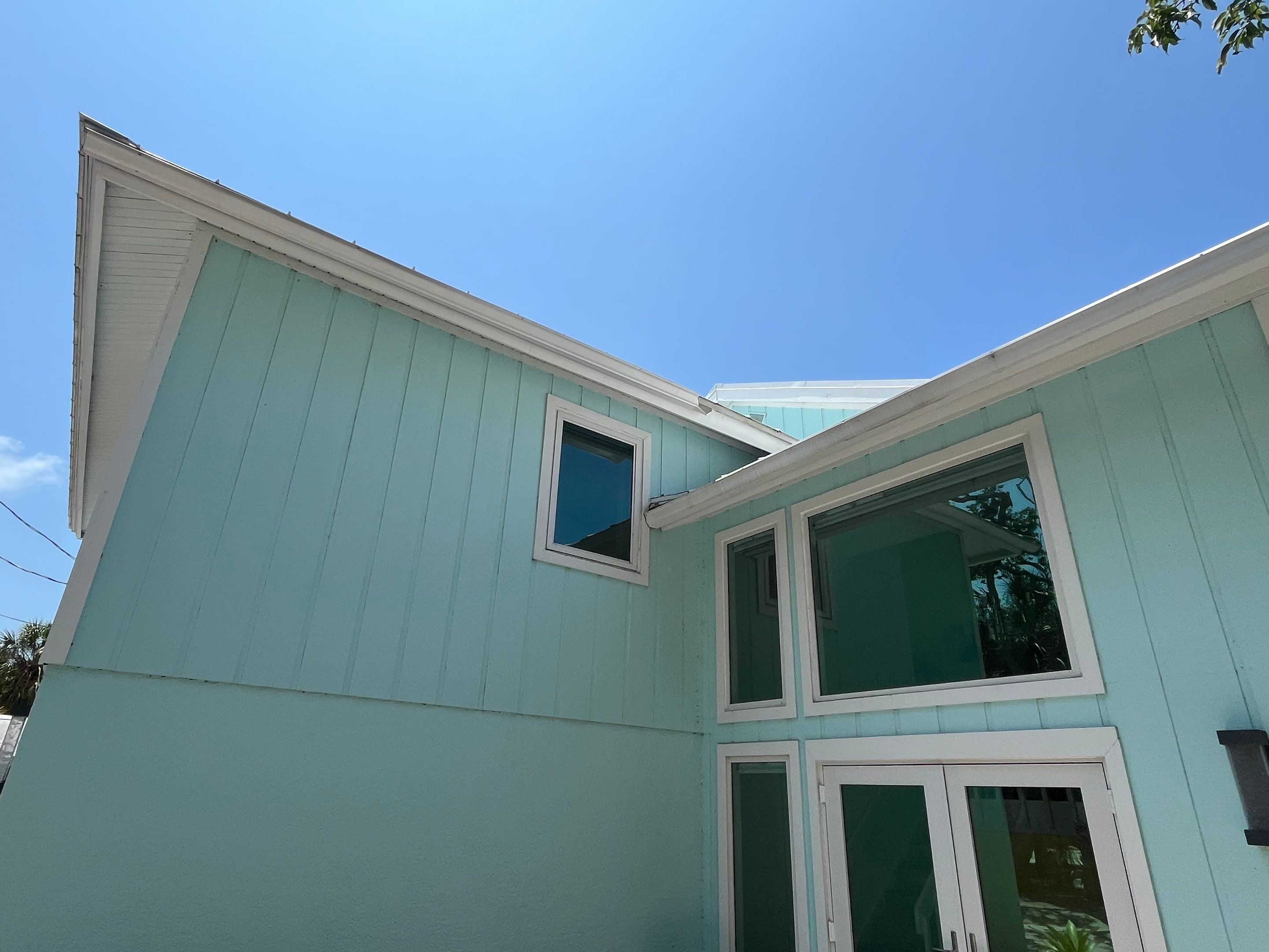 Leaf Guard System for Sarasota Homeowners by Gutter Professors