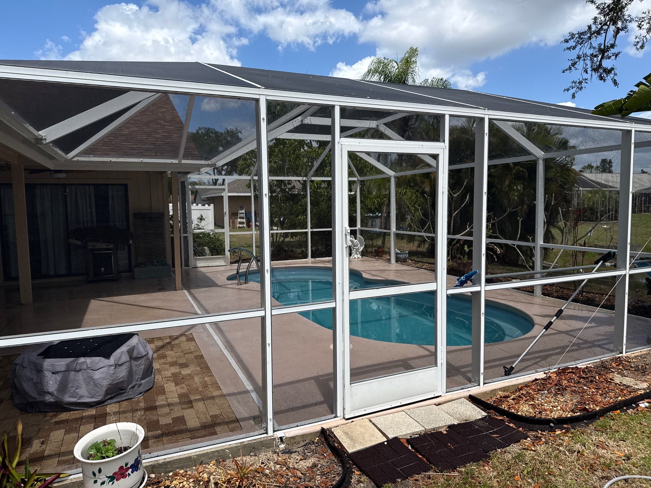 Pool Cage & Painted Pool Deck Cleaning in Sarasota, FL | Soft Wash by Sunshine AquaWash