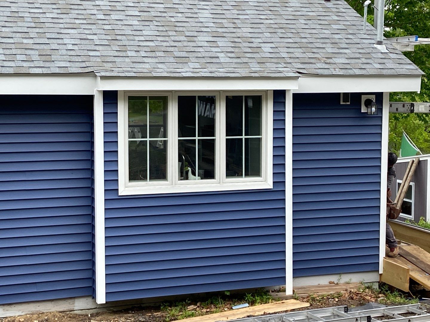 Residential Roofing Installation using Owens Corning TruDefinition by Sensible Home Solutions