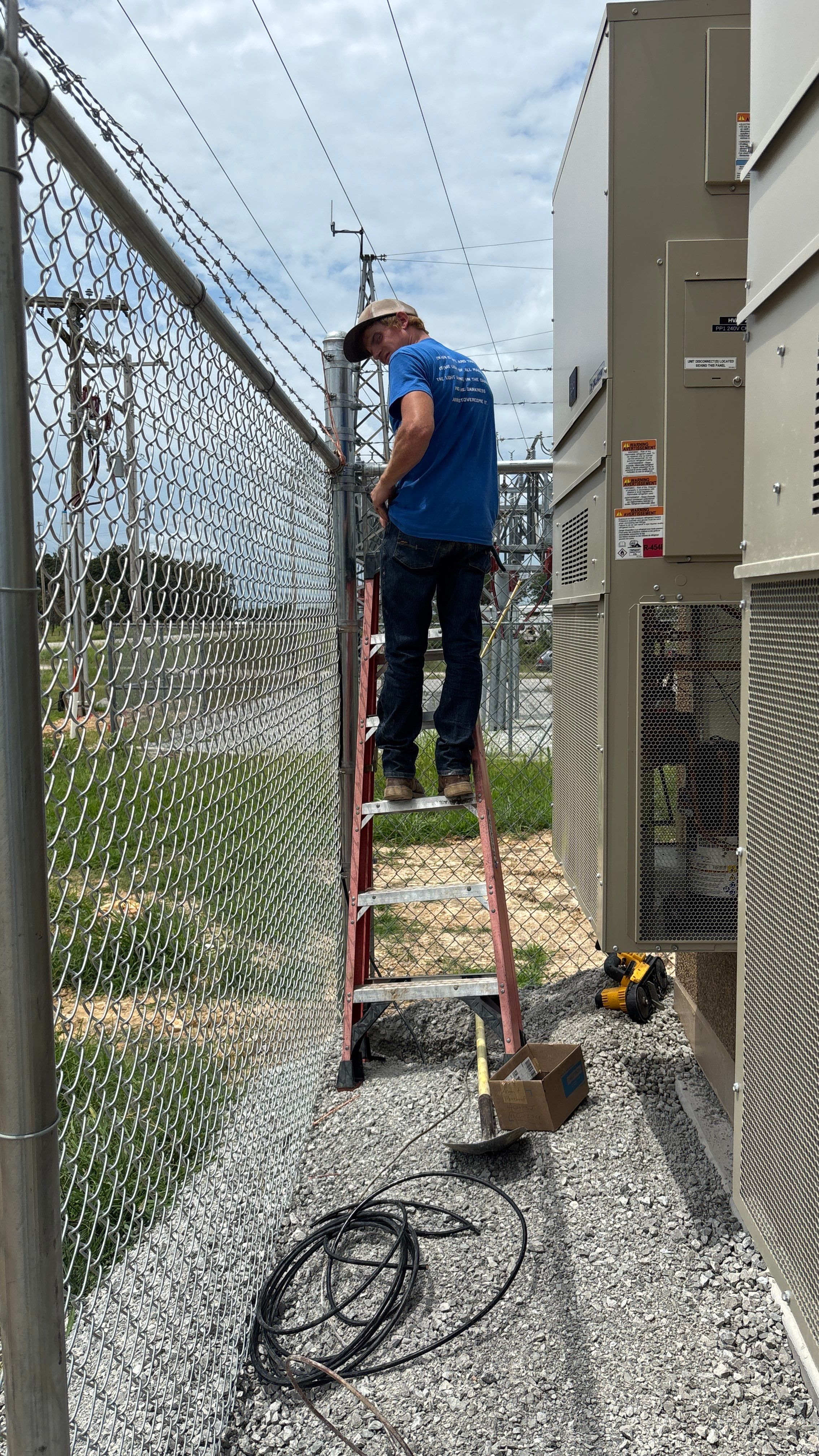 FIBER OPTIC UTILITY BUILDING by Argent Electric LLC