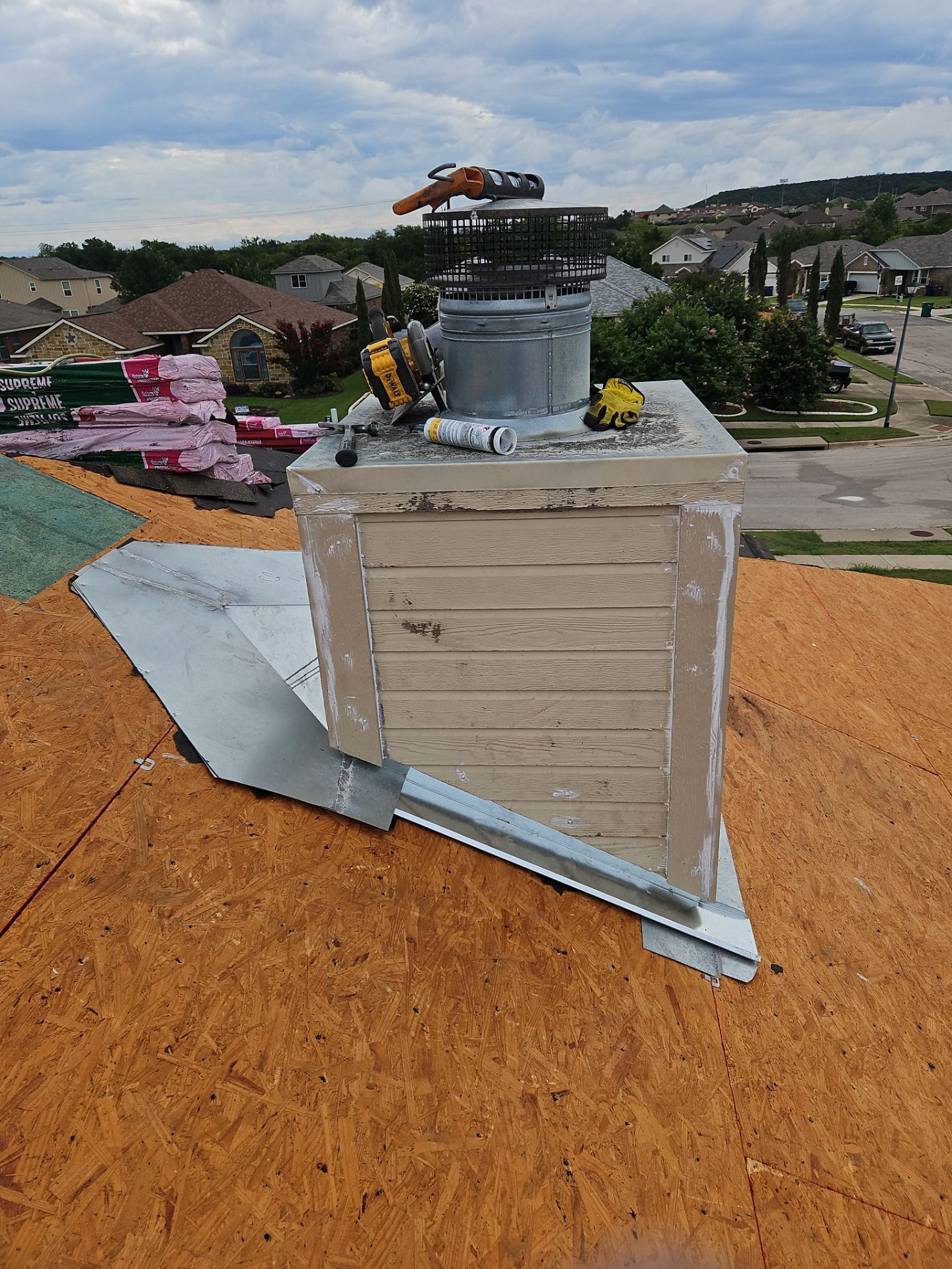 Residential Roof Replacement using Owens Corning - Oakridge - Brownwood by Action Exteriors Austin