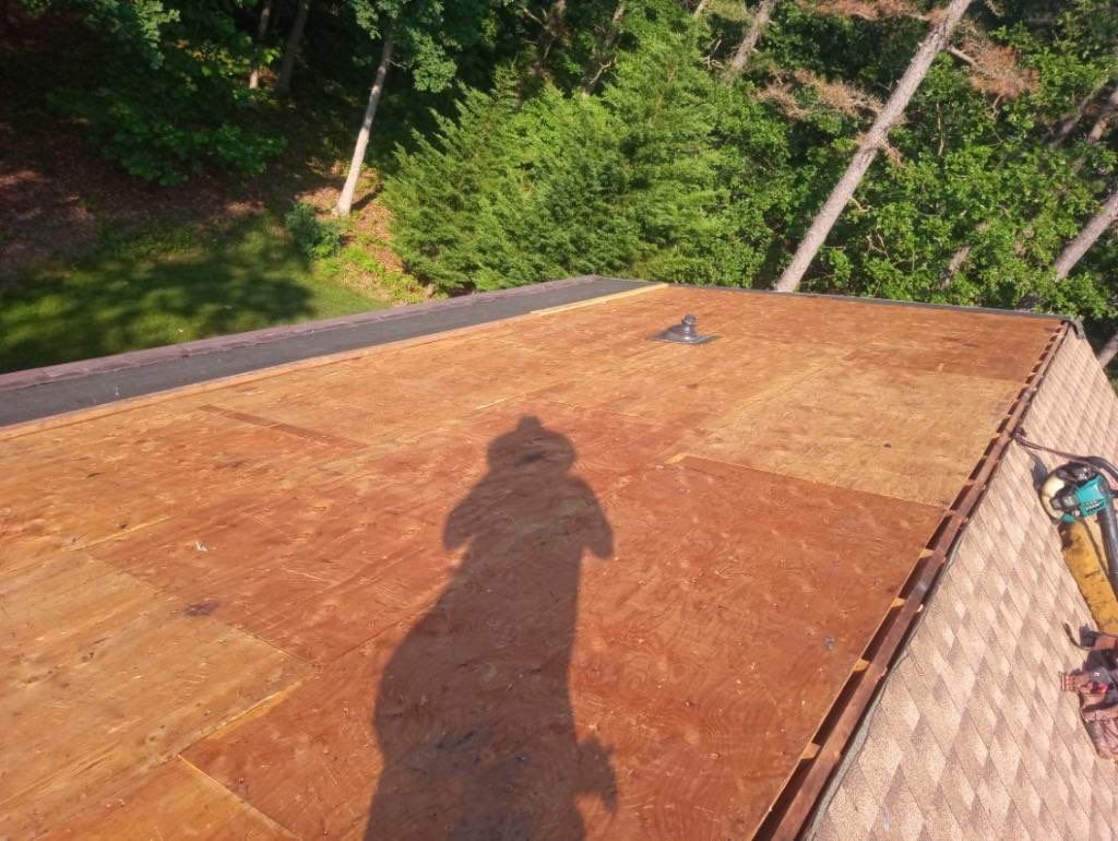 Weathered Wood Shingles by Reimagine Roofing