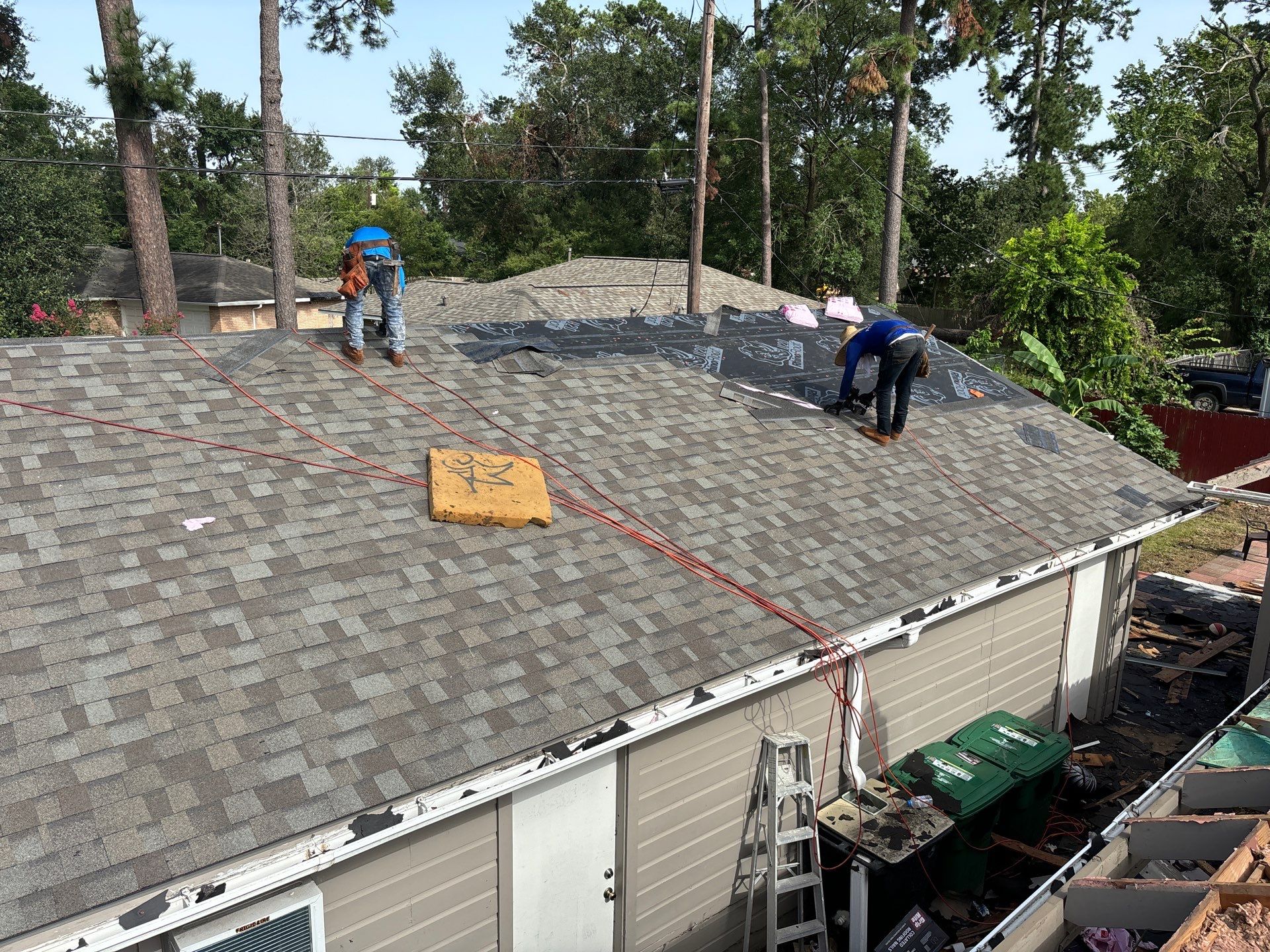 Residential Roofing Installation using Owen's Corning Duration (Lifetime) Shingles by Roof Repair Company